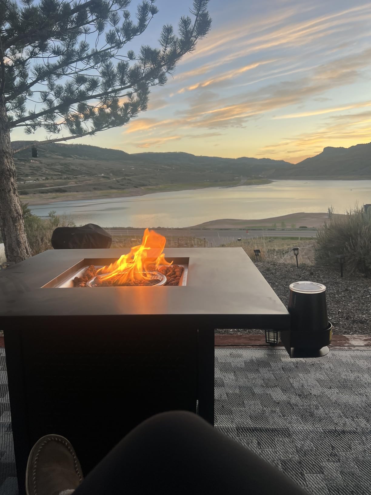 Ciays Propane Fire Pits 32 Inch Outdoor Gas Fire Pit, 50,000 BTU Steel Fire Table with Lid and Lava Rock, Add Warmth and Ambience to Gatherings and Parties On Patio Deck Garden Backyard, Black customer photo 2