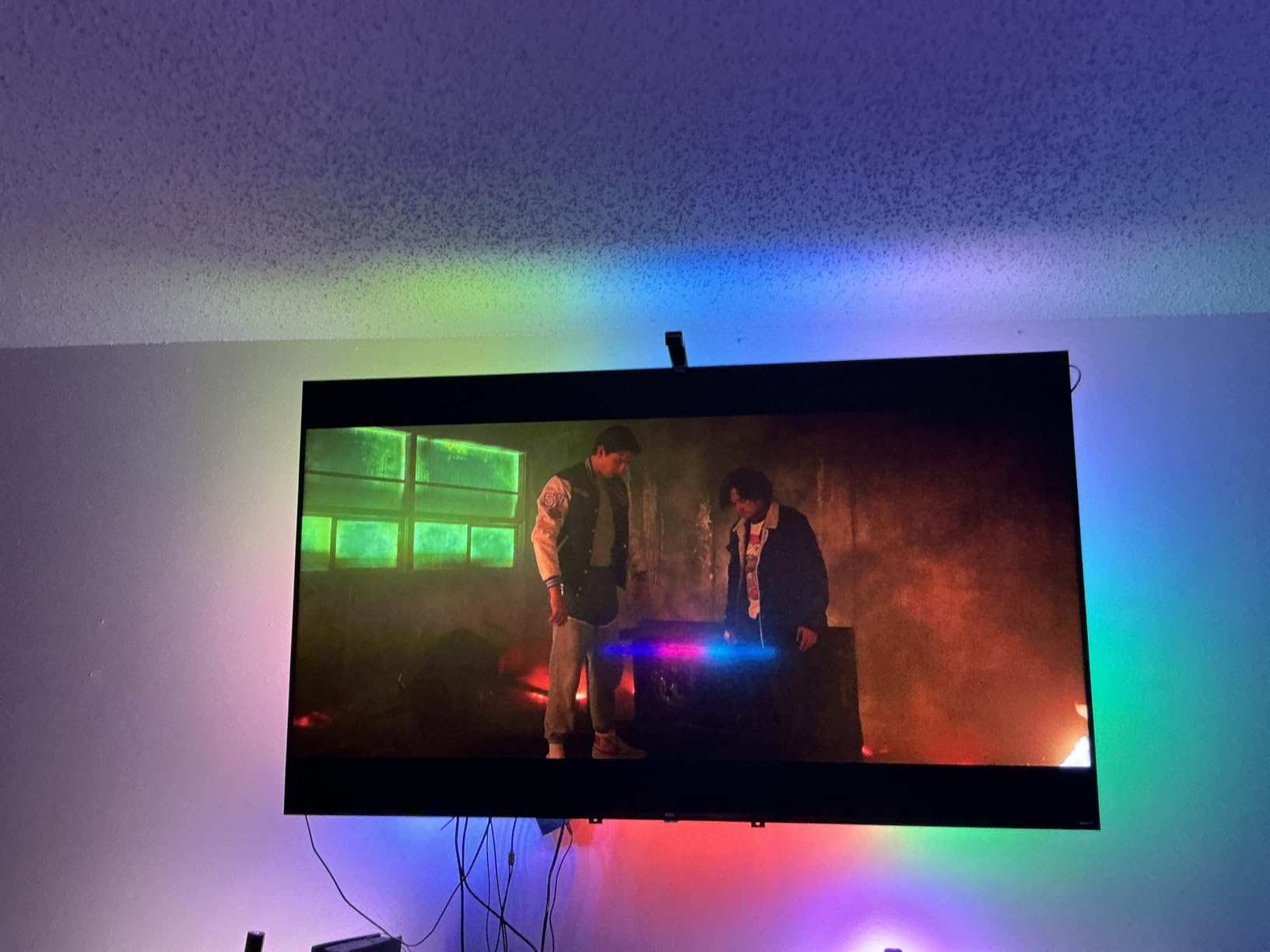 Govee TV Backlight 3 Lite Kit, 11.8ft RGBICW Wi-Fi TV LED Strip Lights for 55-65in TVs with Camera and 15 Inches Smart Light Bars with 4-in-1 Light Beads - Works with Alexa & Google Home customer photo 2