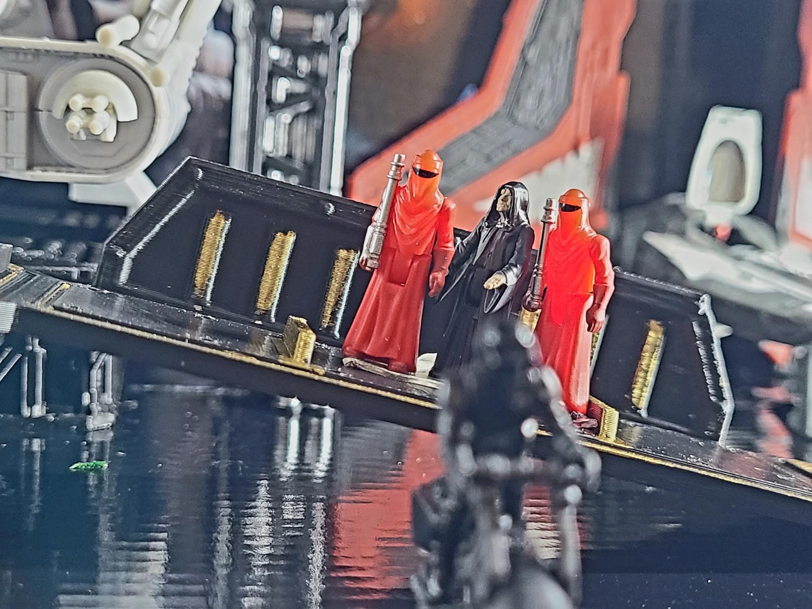 Industrial Terrain Set fits 40k and Kill Team. Wargaming Tabletop Scatter Terrain & Modular Scenery for 28mm and 32mm Games. Towers, Walkways, Ladders, Stairs, Antennas, Pipes customer photo 2