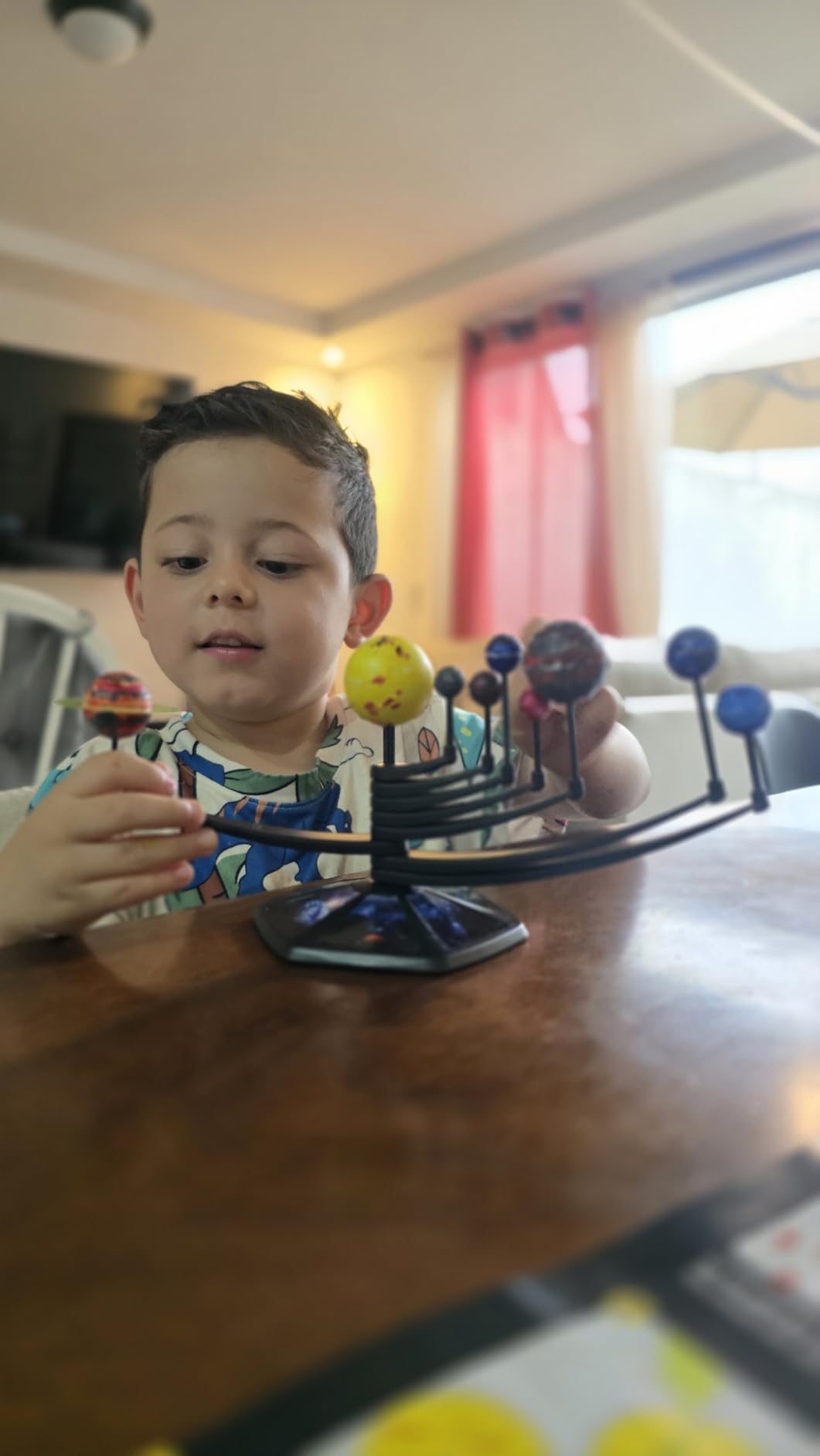 National Geographic Glow in the Dark Solar System Model for Kids Ages 8-12 | Build and Paint 3D Planets, Movable Arms, Space Bedroom Decor, Astronomy STEM Project customer photo 1