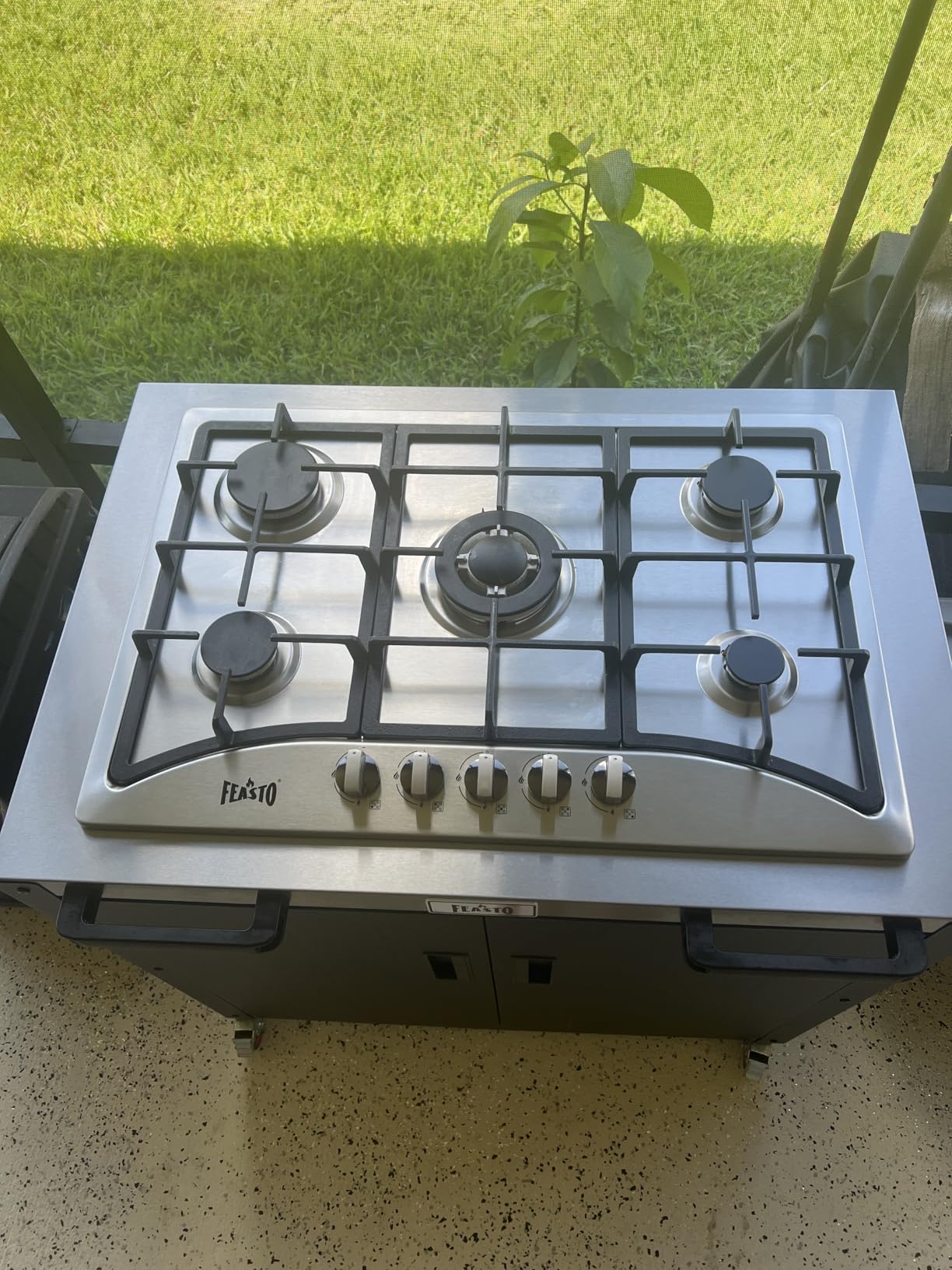 Feasto Modular Outdoor Kitchen Island with Propane Gas Stove and Storage Cabinet, 35-Inch Outdoor Cooking Station with 304 Stainless Steel Top & Lockable Wheels for Backyard Patio, Black & Silver customer photo 2
