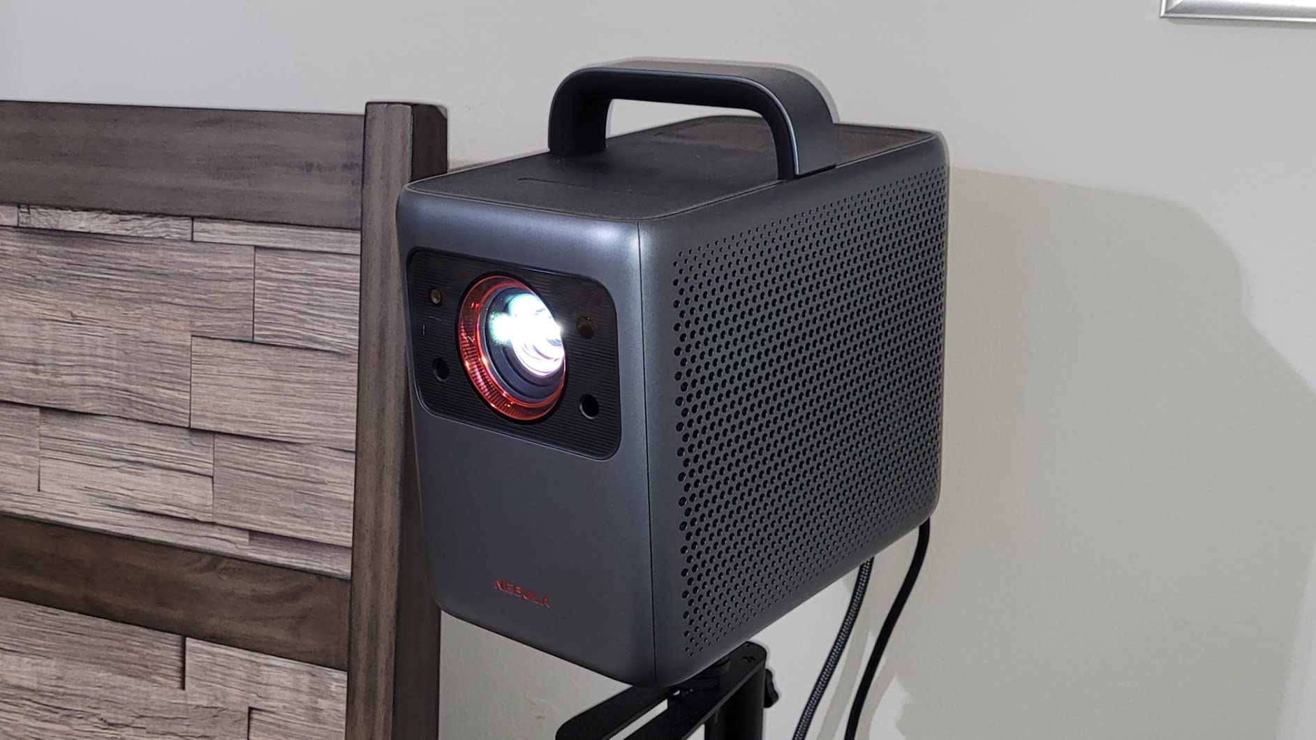 NEBULA Cosmos 4K SE Portable Projector, 1,800 ANSI Lumens | NebulaMaster, HybridBeam, Enhanced Image Quality, Google TV, Portable, 200