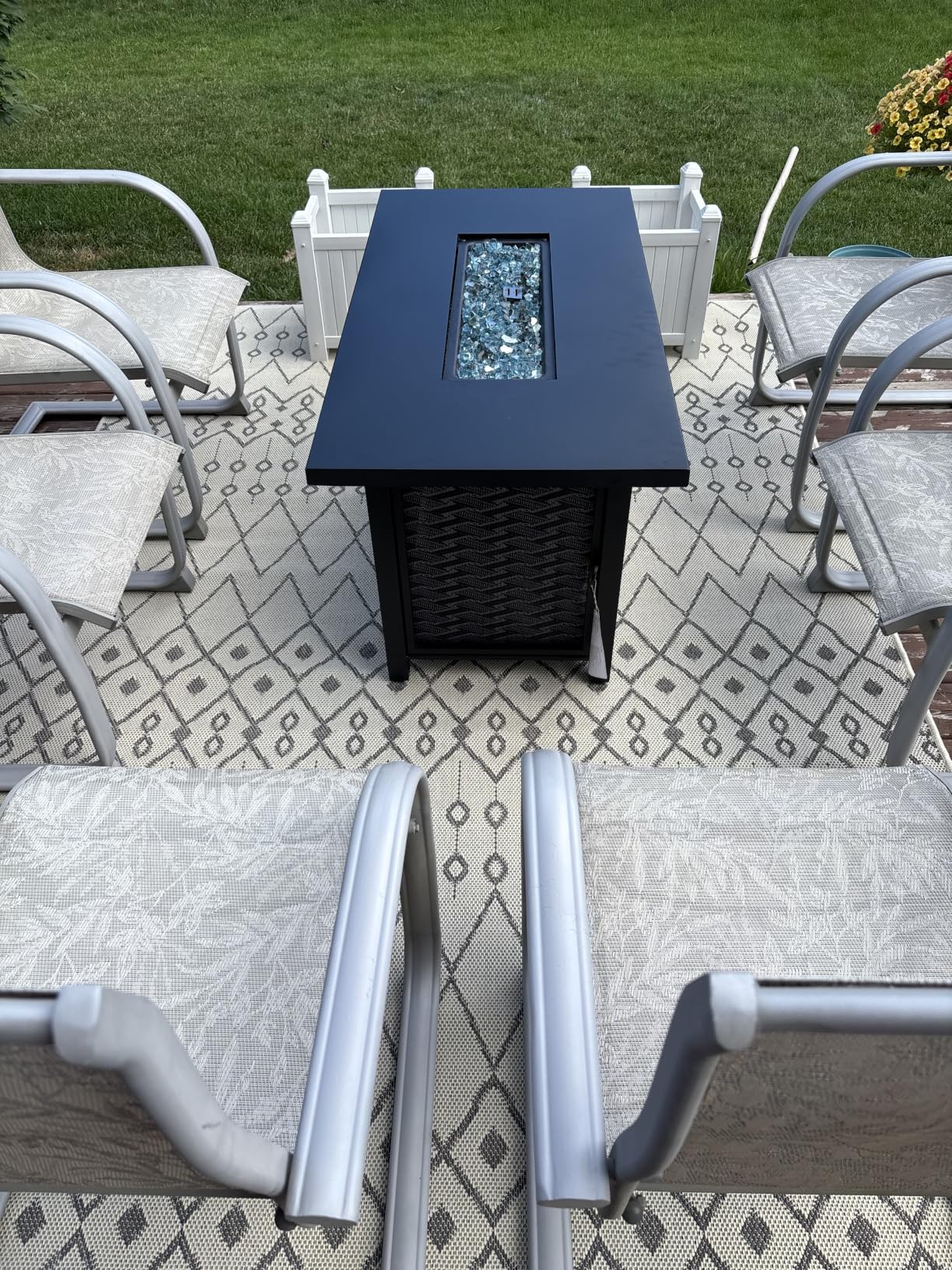 43 Inch Propane Fire Pit Table for Patio & Backyard, 50,000 BTU Steel Gas Fire Pit with Lid & Lava Rocks, Outdoor Table Heater for Deck, Garden, Smokeless Flame customer photo 2