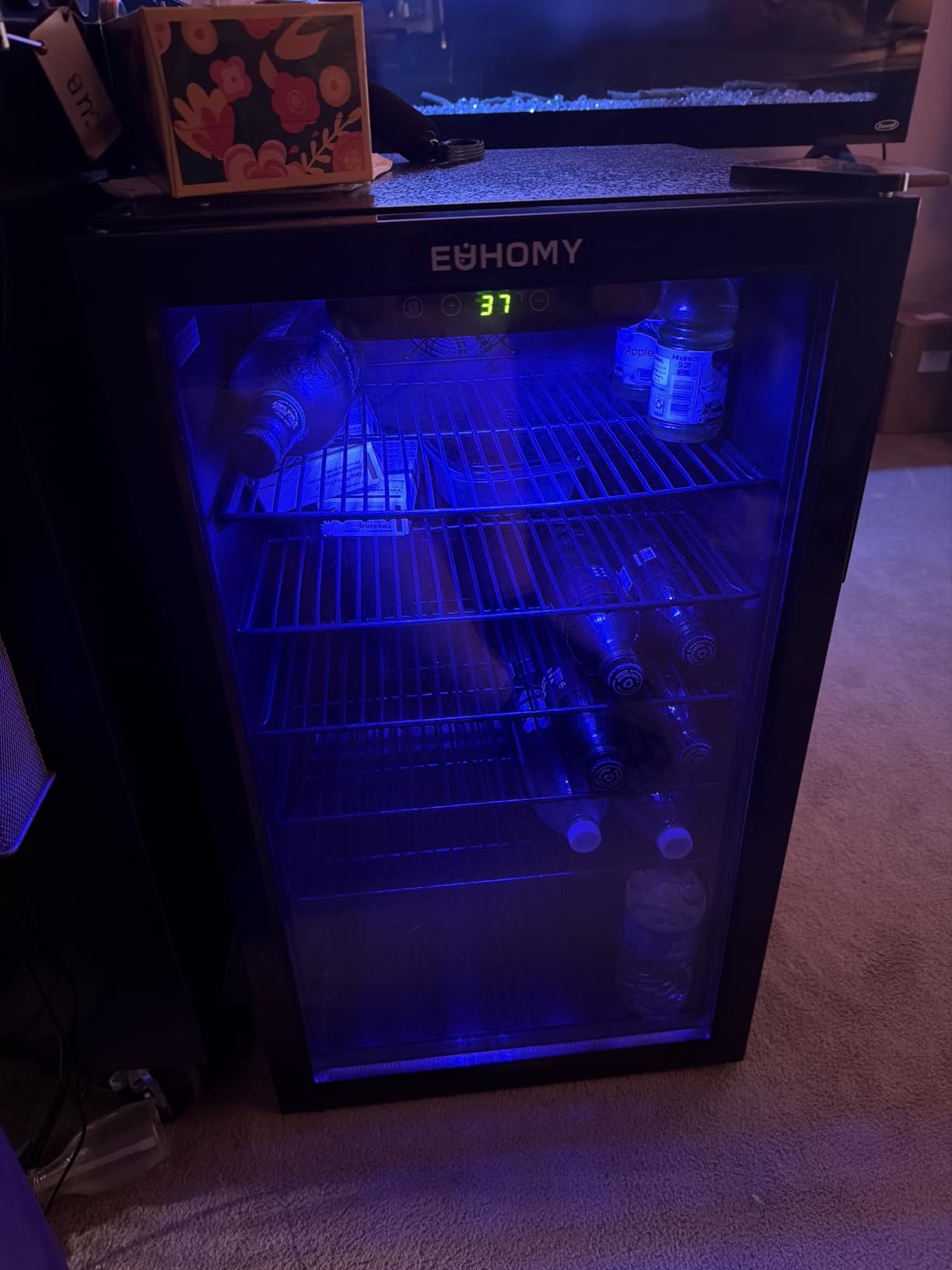EUHOMY 18L Beverage Refrigerator Cooler, 24 Cans Mini Fridge with Quiet Compressor, Countertop Small Fridge with 40°F-61°F Digital Temperature Control, LED Lgiht for Home, Bar, Office customer photo 1