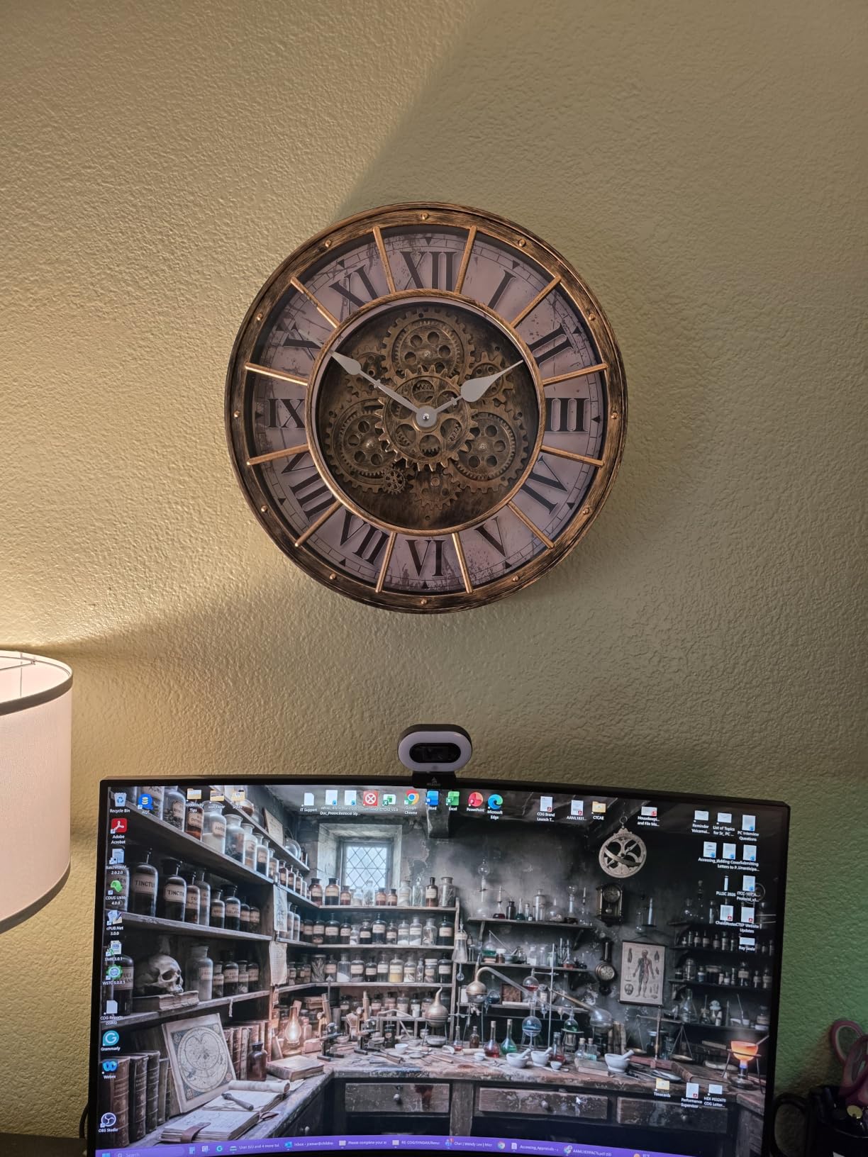 18 Inch Wall Clock with Moving Gears, Oversized Large Industrial Steampunk Decoration, Antique Metal Big Numeral Wall Clocks for Kitchen Study Room Living Room Decor (Antique Oil-Rubbed Bronze) customer photo 1