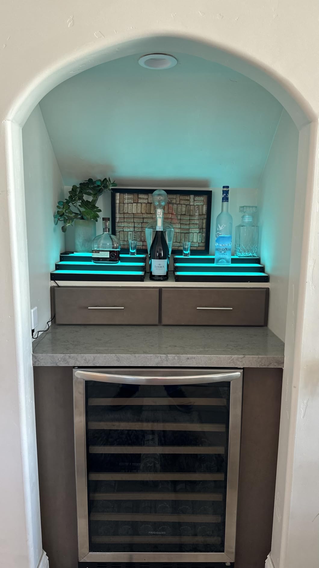 LED Illuminated Bar Bottle Display Rack, 3-Tier 32