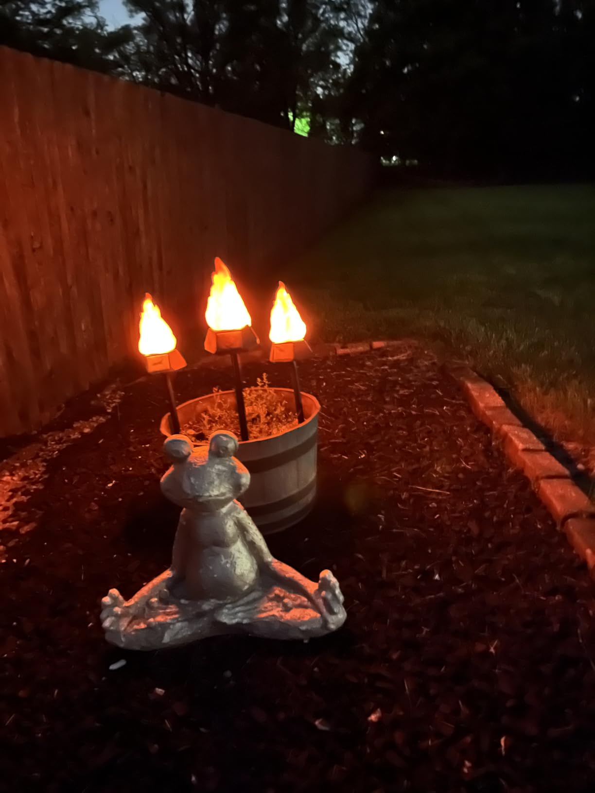 Toodour Outdoor Flame Lights with Bluetooth Speaker, 2 Pack Flickering Flame Decorative Lights with Speaker, Waterproof LED Flame Torche for Patio Path Yard Party Outdoor Decor customer photo 2