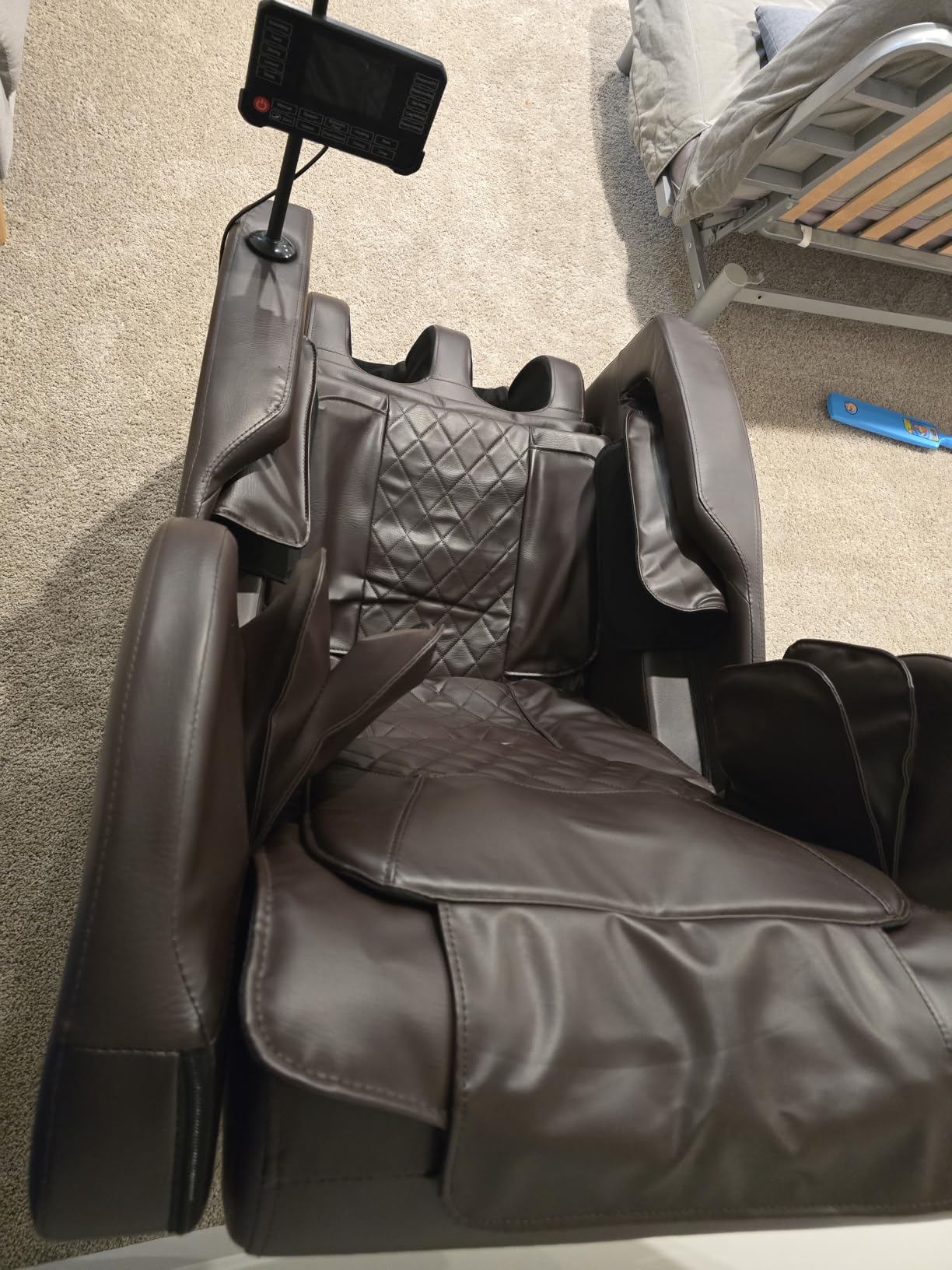 FURNIMAT Massage Chair Full Body Zero Gravity Recliner, 2026 Classic Gray, 14 Shiatsu Rollers, 10 Airbags, 5 Auto Modes, Heated, Foot Massage, Bluetooth Speaker, Touchscreen for Back & Neck Pain, Spa customer photo 2