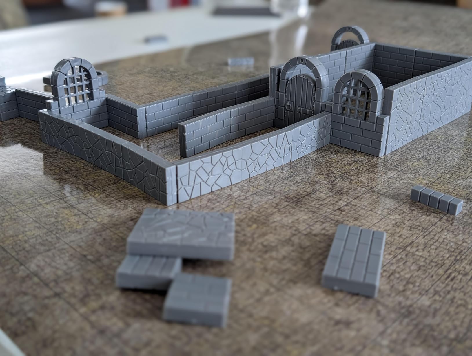 CZYY Magnetic Dungeon Tiles, 58 PCS Modular Terrain Set for RPGs, Basic Set | Double-Sided Texture, Paintable Gray Plastic, Quick Build 3D Battle Maps, Fits 25-32 mm Miniatures, Gift for DM & RPG Player customer photo 2