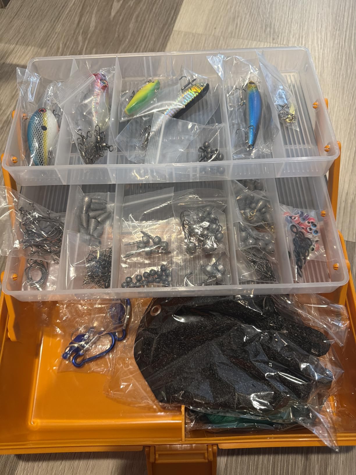 Large 3-Layer Tackle Box with Tackle Included, 417Pcs Fishing Lures Kit | Fishing Box with Bonus Small 2-Sided Box & Gloves, Pliers, Crankbait, Hooks, Freshwater Bass Fishing Gear Gift for Men & Kids customer photo 1
