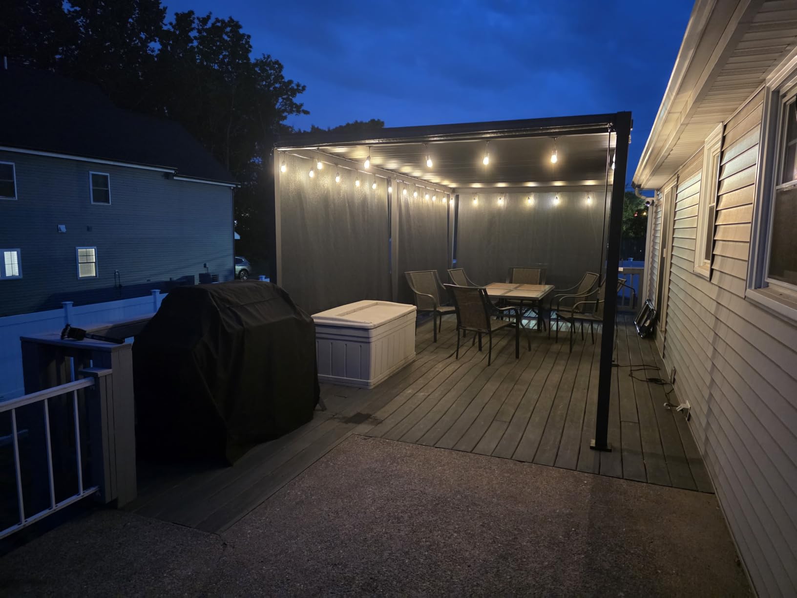 MIRADOR 80S 10'x10' Metal Louvered Pergola with 10FT Shade Screen for Outdoor,Deck,Lawn,Garden,Backyard and Patio，Charcoal customer photo 1