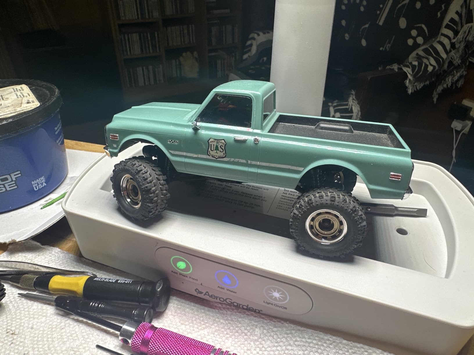 Axial SCX30 Chevrolet K10 4X4 RTR RC Truck 1/30, Black | Brushed Rock Crawler, Battery & Charger Included, AXI-2260T2 customer photo 1