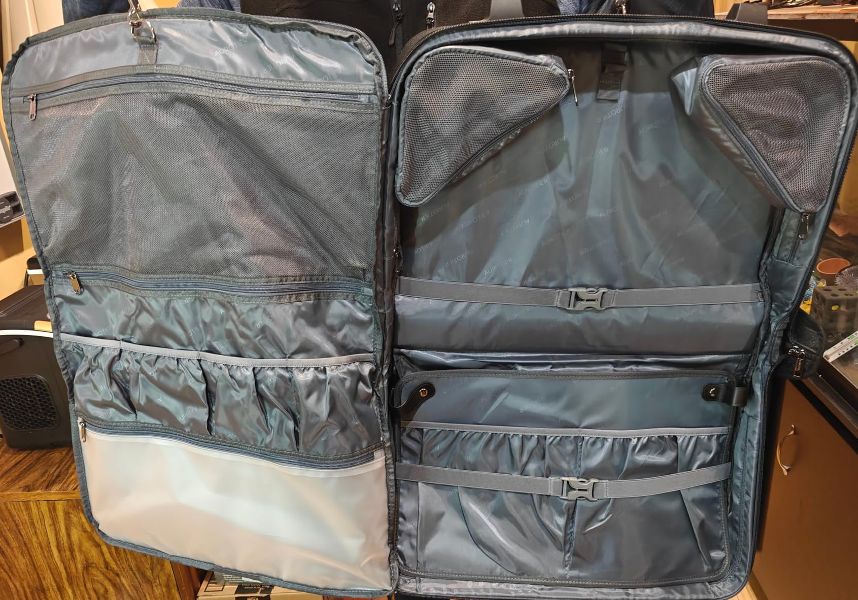 AUROTIER Rolling Garment Bags for Travel, Built-in Hanging Feature, Wheeled Business Suitcase with 17 Inch Laptop Compartment, Lockable Carry on Luggage for Men and Women with Wheels customer photo 2