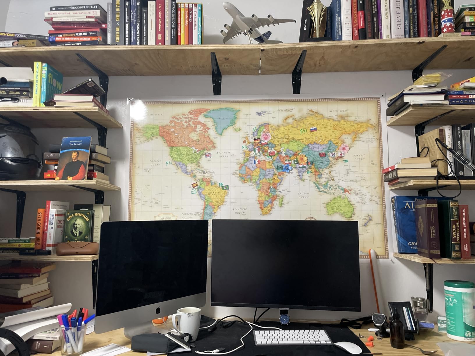 Rand McNally Classic Edition World Wall Map - 50