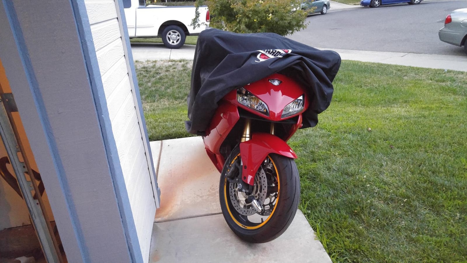 Dowco Guardian 50124-00 WeatherAll Plus Indoor/Outdoor Waterproof Motorcycle Cover, Black, Sportbike customer photo 2