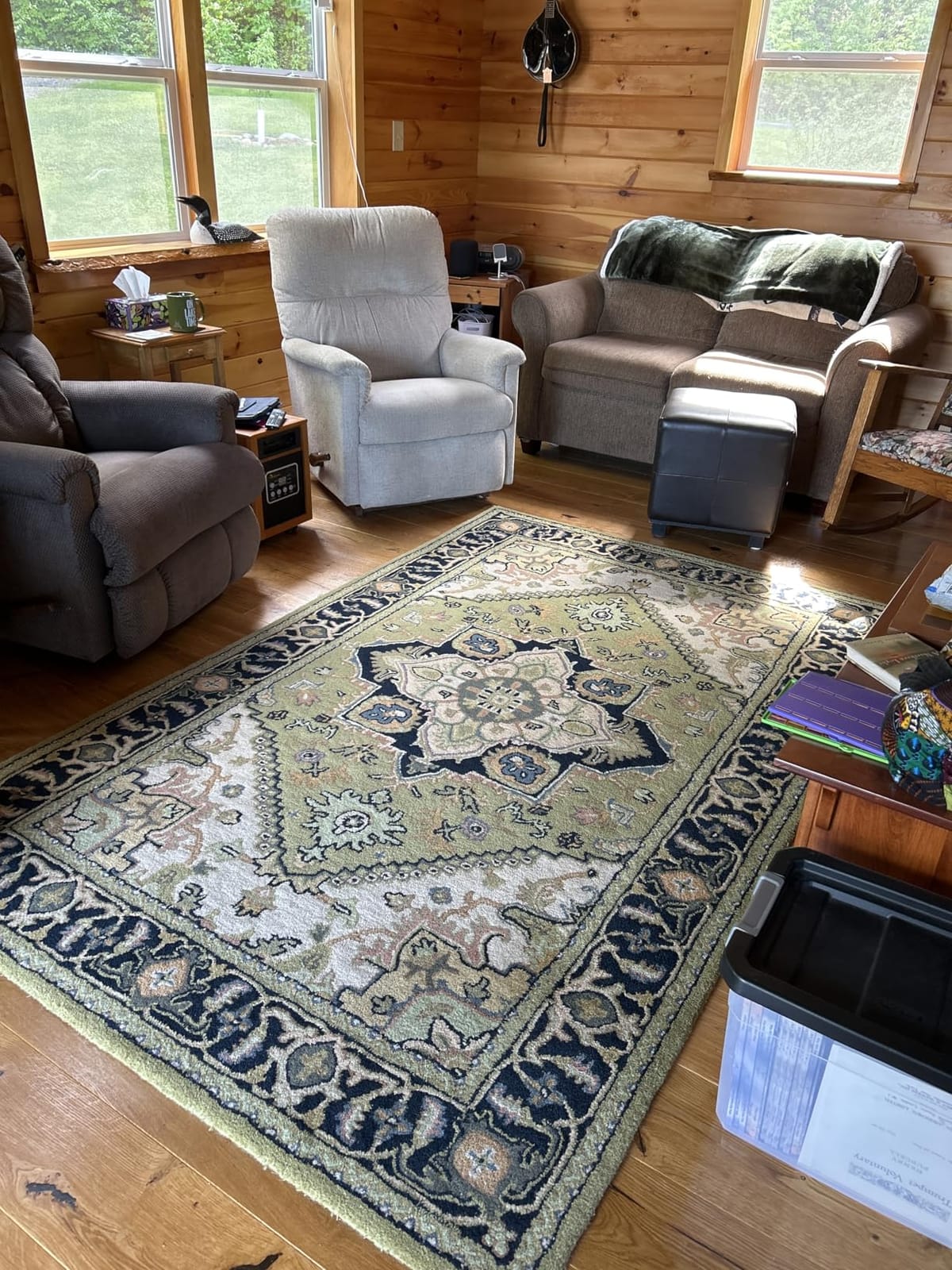 SAFAVIEH Area Rug 5x8 - Heritage Collection - Red, Handmade Wool, Traditional Oriental Medallion Design, Ideal for Living Room, Bedroom, Dining Space (HG625A) customer photo 2