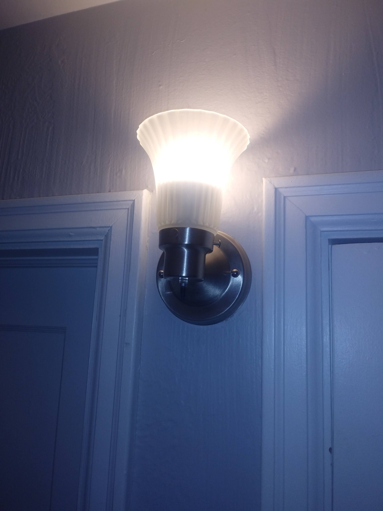 Design House Village Traditional 1-Light Indoor Dimmable Wall Sconce, Frosted Flute Glass, Twist On/Off Switch, Bathroom Bedroom Hallway, Oil-Rubbed Bronze customer photo 2