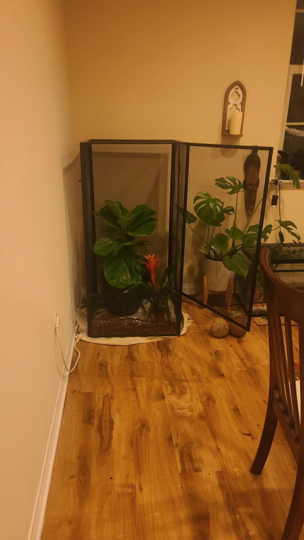 Zoo Med Reptibreeze Open Air Screen Cage 24x24x48 customer photo 1