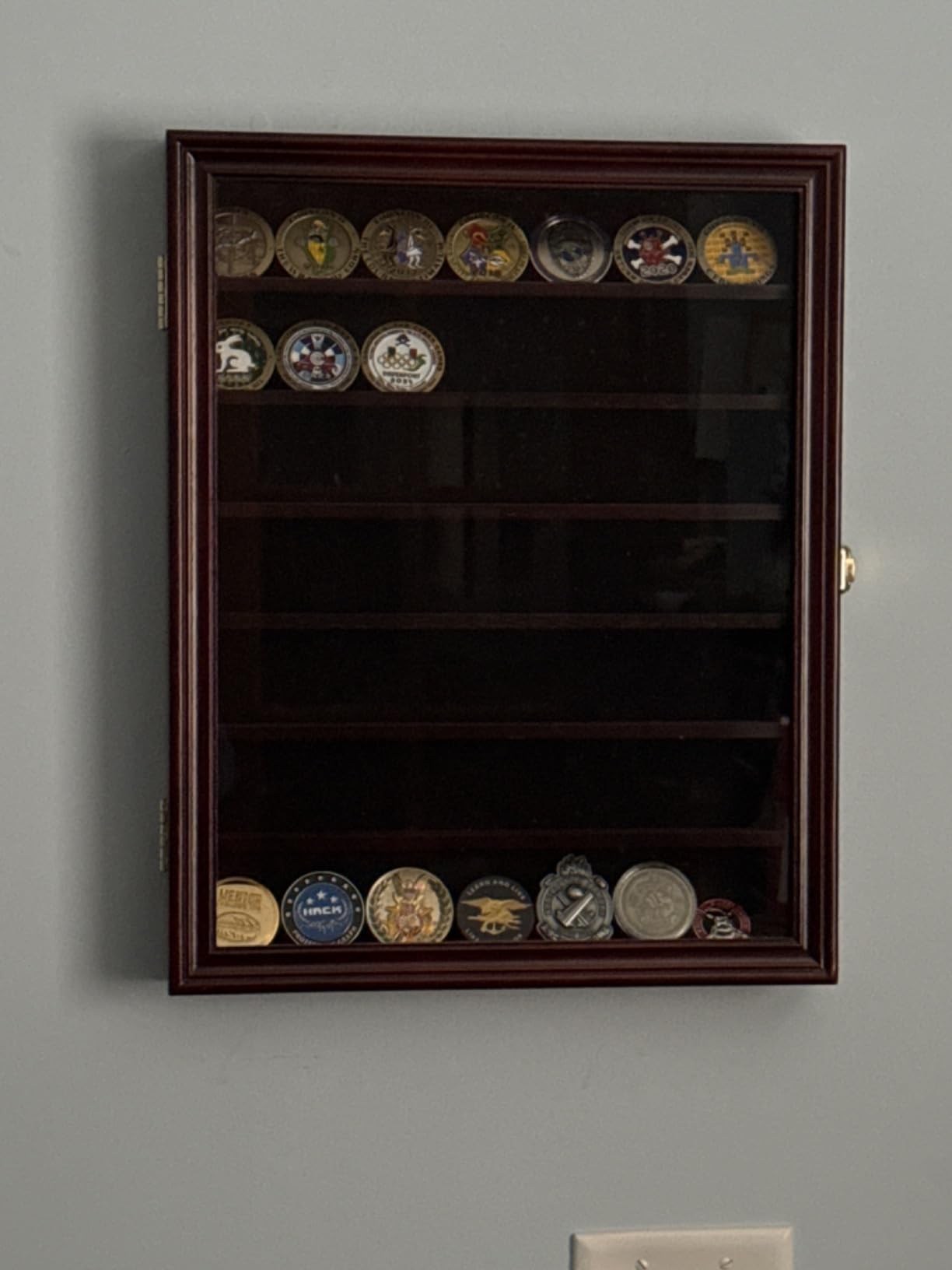 Military Challenge Coin Display Case Poker Chip Display Stand Rack Black Finish 98% UV Protection Compatible with Army Navy Air Force Marine Corps Honored Coins customer photo 2