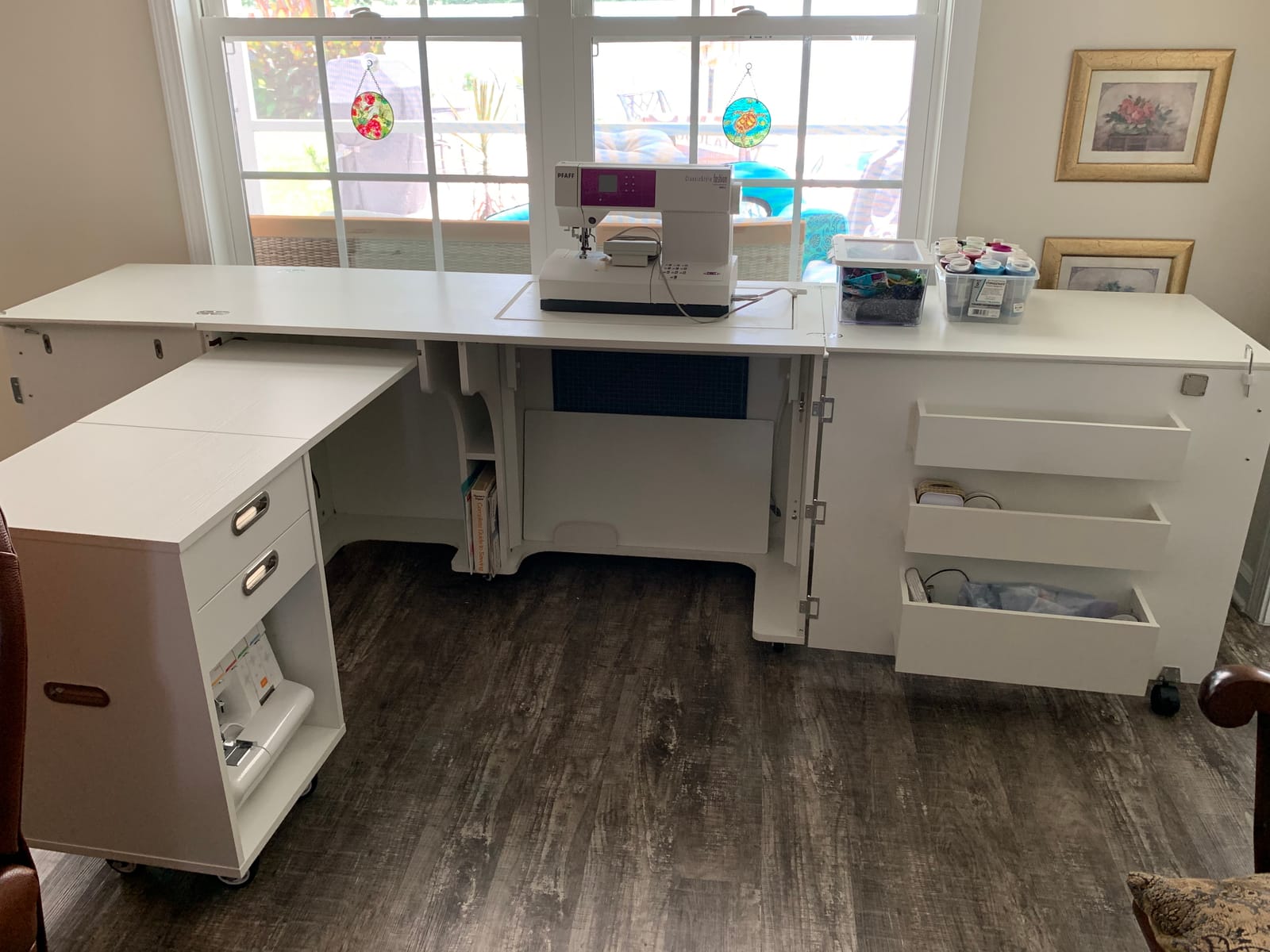 Arrow K8611 Aussie Kangaroo Sewing, Cutting, Quilting, Crafting Cabinet with Storage, Portable with Wheels and Airlift, Large, White Ash Finish customer photo 1