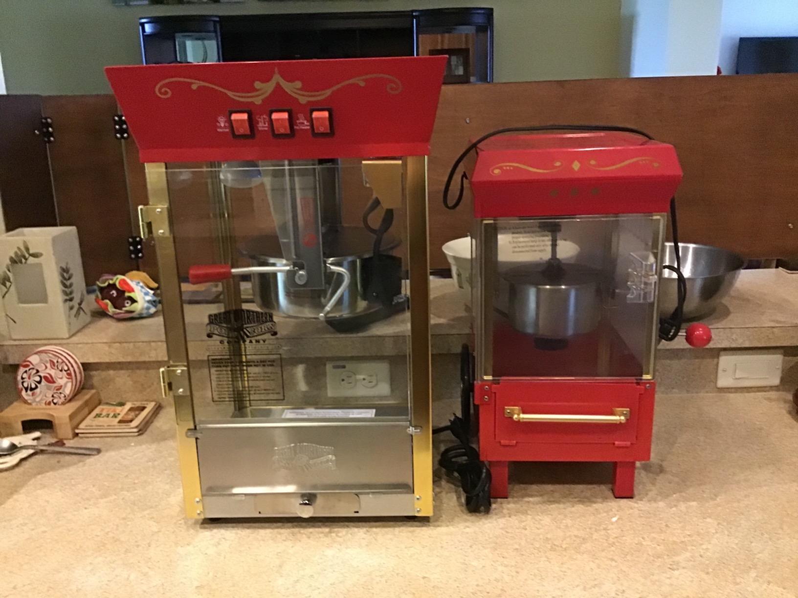Great Northern Popcorn Matinee 8oz Popcorn Machine, Red | Vintage Style Popcorn Maker Machine with Stainless-Steel Kettle Popper, Reject Kernel Tray, Warming Light, and Accessories customer photo 2