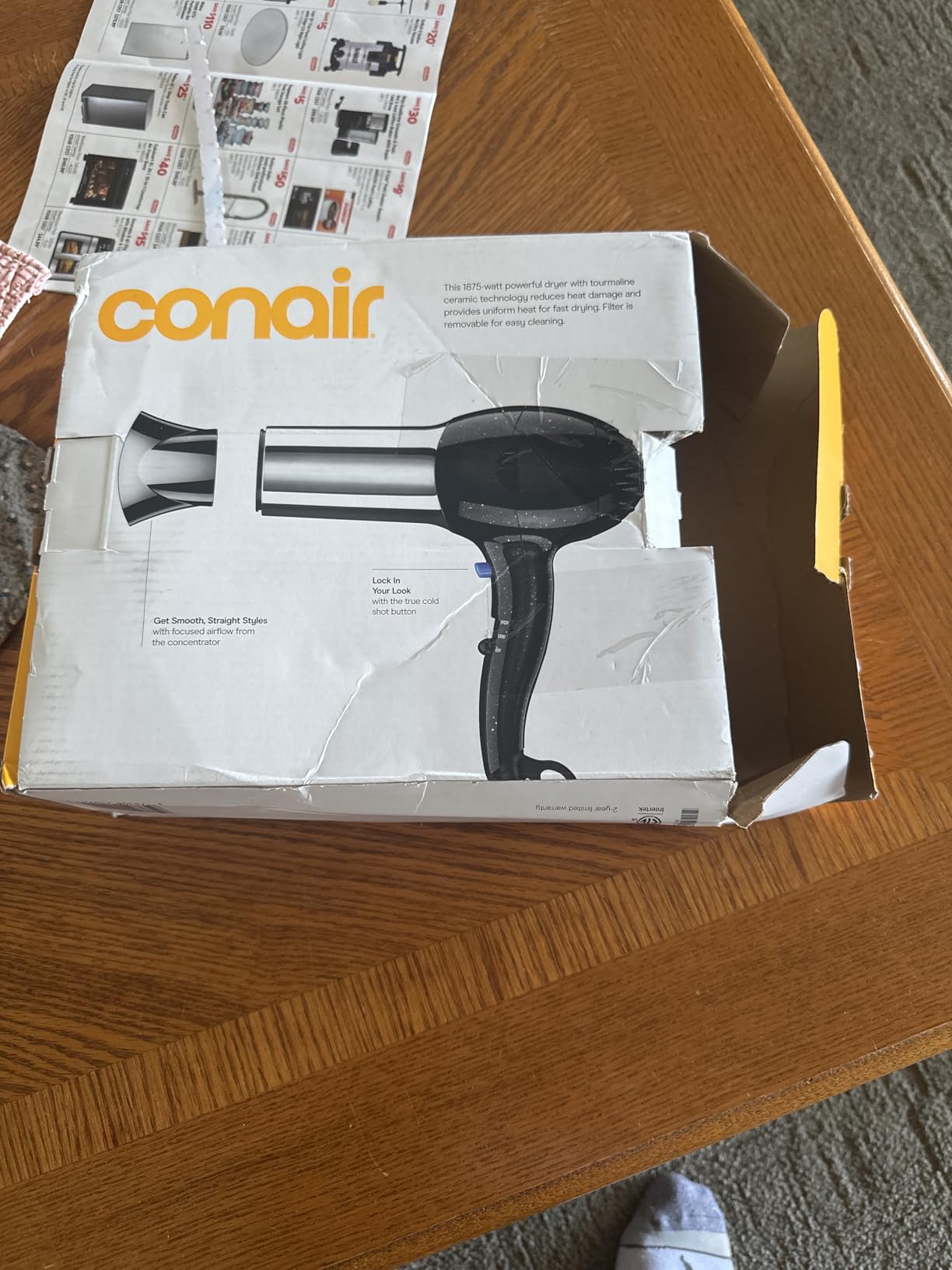 Conair Full Size Ionic Hair Dryer | 1875W Fast Drying Ionic Hair Dryer with Concentrator for Frizz-Free, Shiny Hair, Black/Chrome, 256NRL customer photo 1