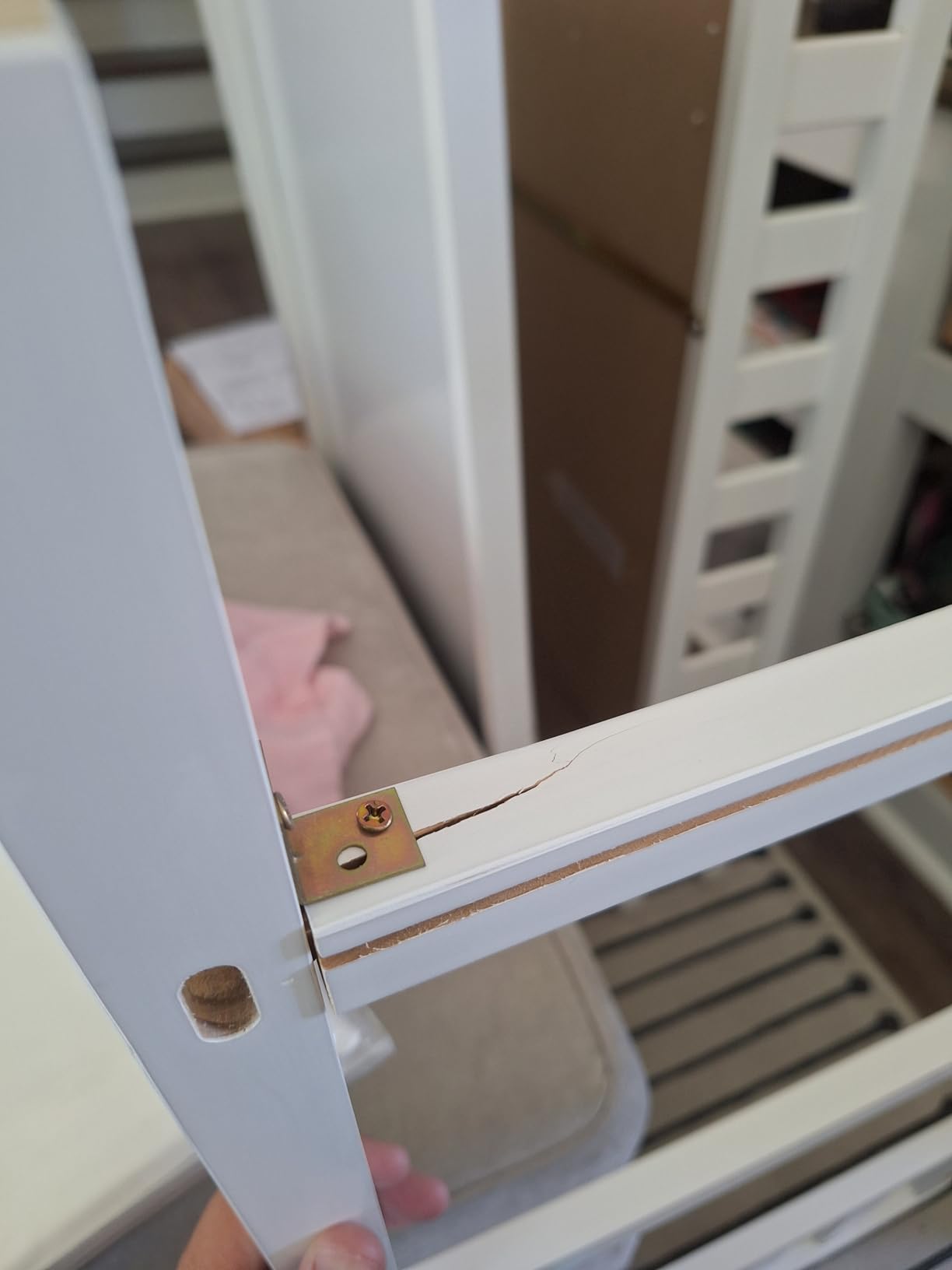 Dream On Me Emily Changing Table, Compact and Lightweight, Solid New Zealand Pinewood, Elevated Safety Rails, Two Storage Shelves, Includes Water-Resistant 1