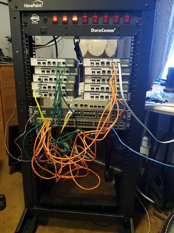 NavePoint 45U 2 Post Open Frame Server Rack for 19 Inch Equipment, AV, Networking, Data & IT Devices, 2-Post Rack 45U 881lbs Weight Capacity, Black customer photo 1