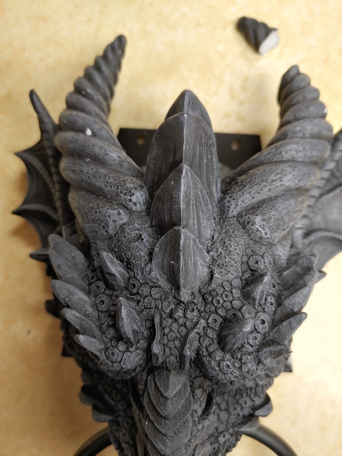 Ebros Gift Gothic Ancient Horned Dragon Wyvern Monarch Guardian Head Door Knocker Myths And Legends Dungeons And Dragons Home Decor Figurine customer photo 2