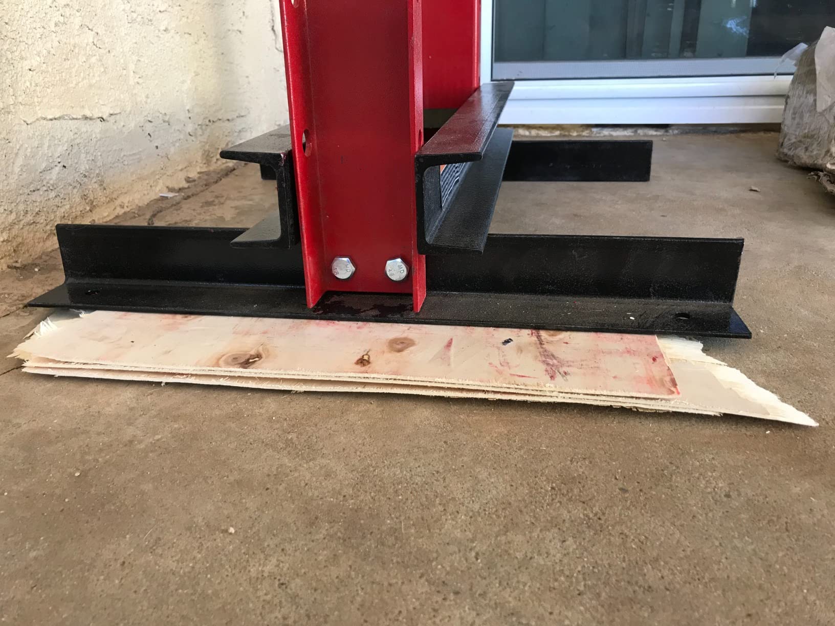 Strongway 12-Ton Hydraulic H-Frame Shop Press customer photo 1