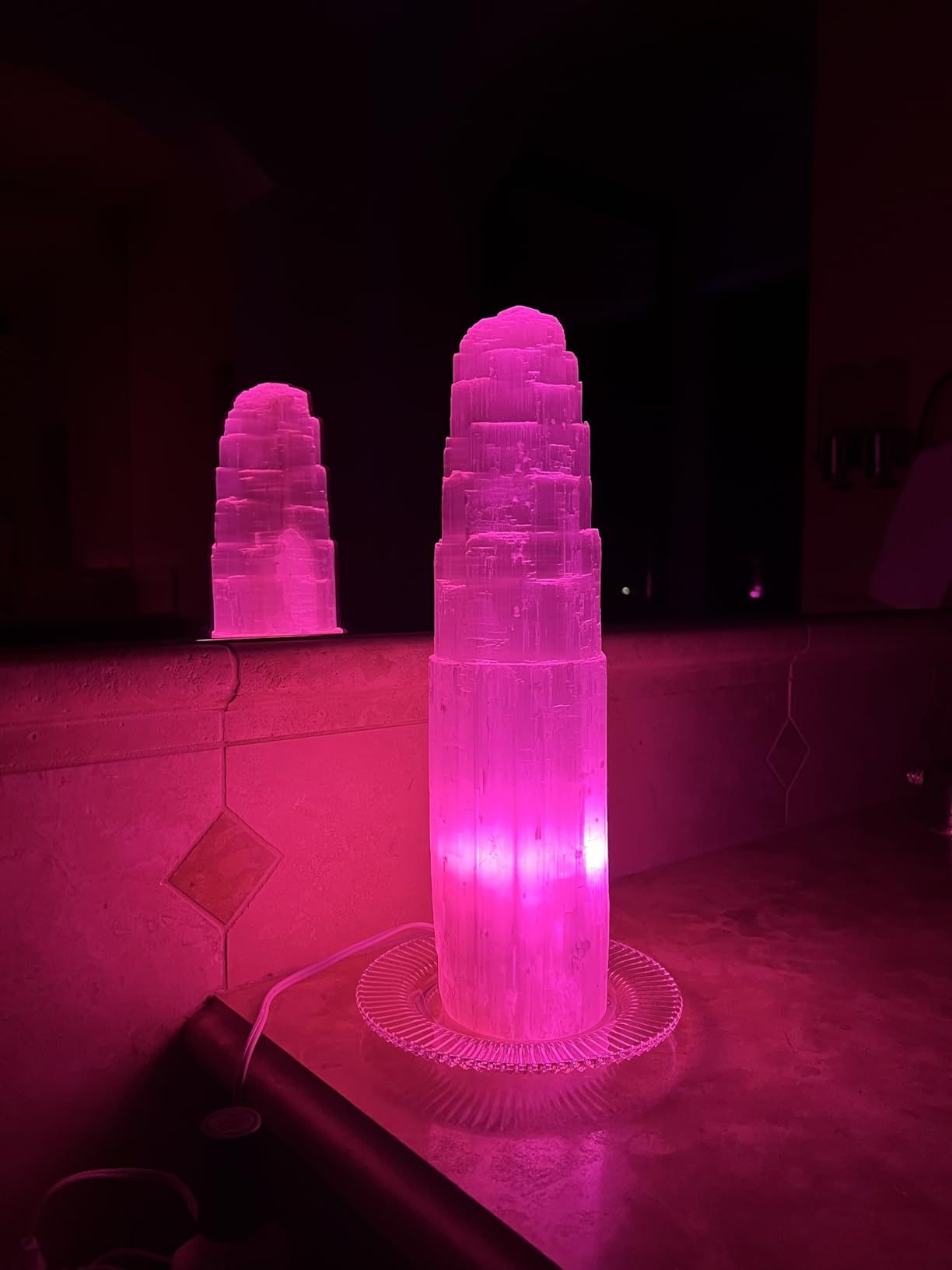 Extra Large Single Tower Selenite Skyscraper Lamp 15