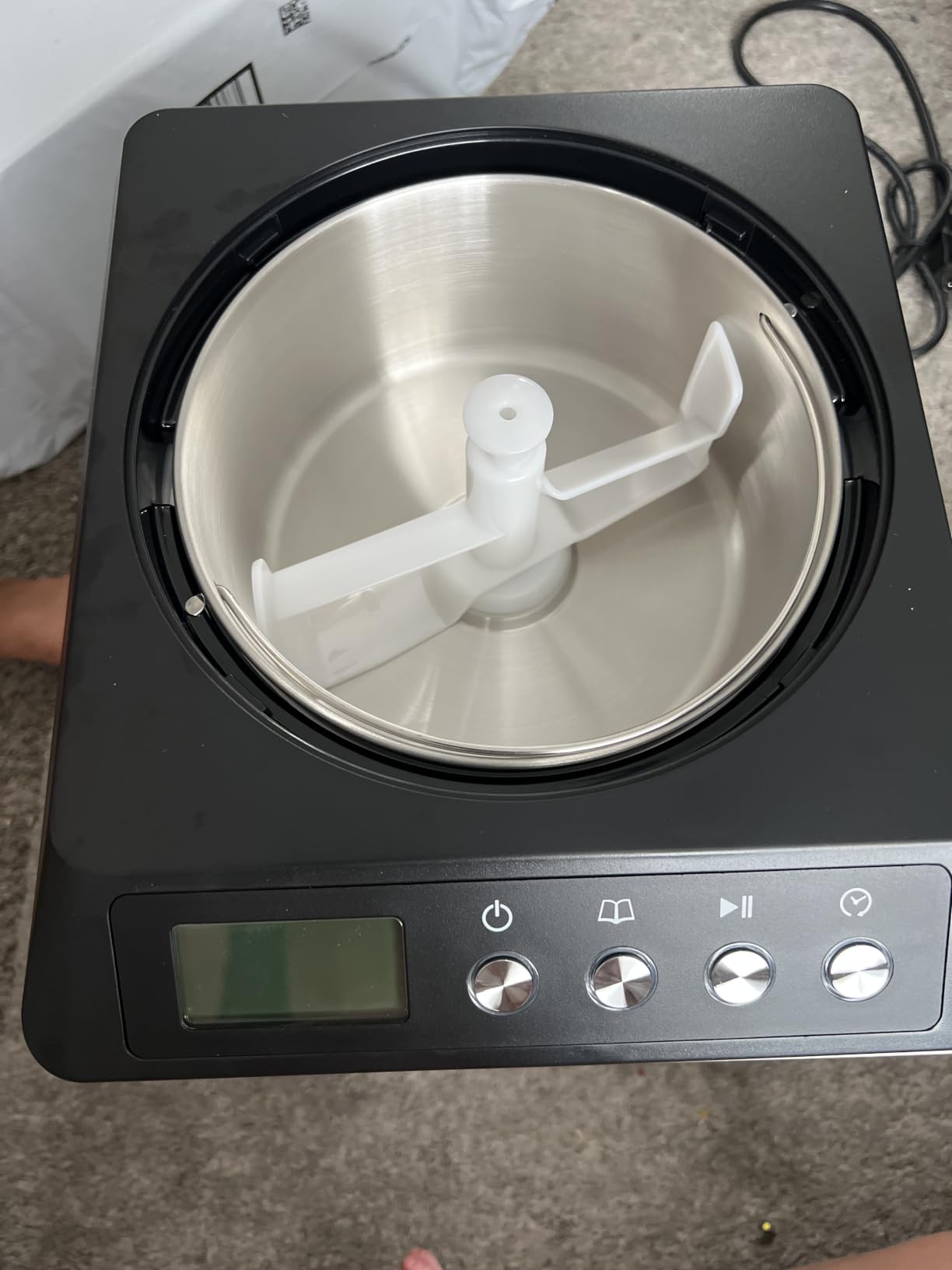 Whynter ICM-201SB Ice Cream Maker Machine Automatic 2.1 Qt with Built-In Compressor, LCD Display & Timer, Stainless Steel customer photo 1