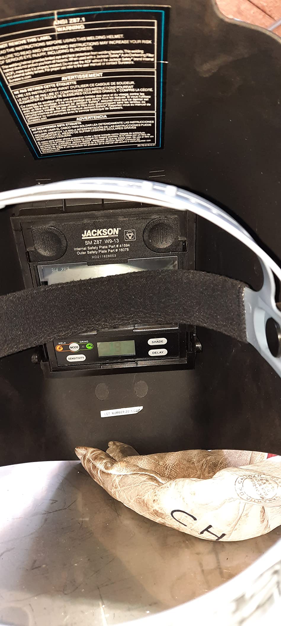 Jackson Safety Insight Auto Darkening Welding Helmet, ADF Hood - ANSI Z87.1 | Lightweight Welding Mask with Ergonomic HLX Shell, 3.94