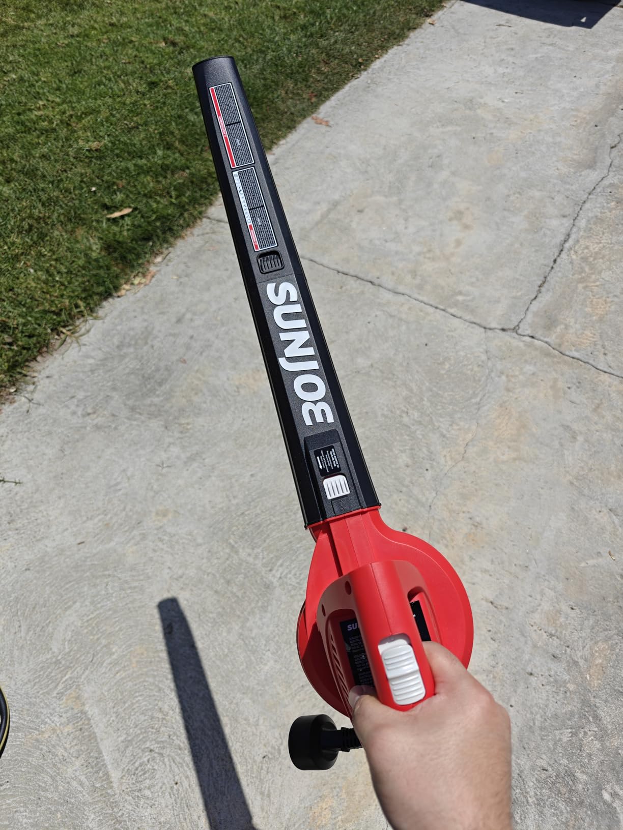 Sun Joe Corded Electric Leaf Blower, 6-Amp Motor, SBJ597E | 155 MPH, 260 CFM customer photo 1
