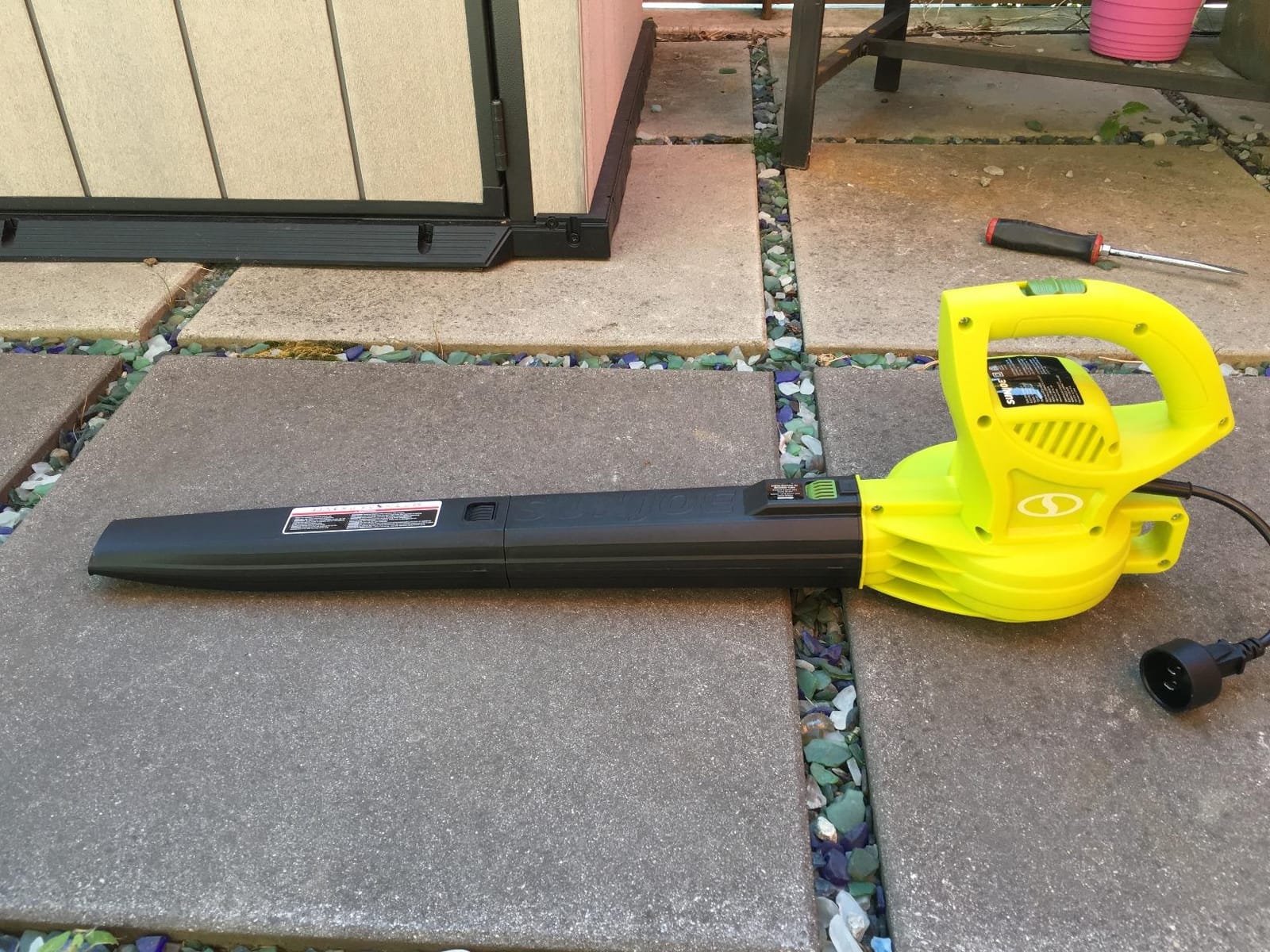 Sun Joe Corded Electric Leaf Blower, 6-Amp Motor, SBJ597E | 155 MPH, 260 CFM customer photo 2