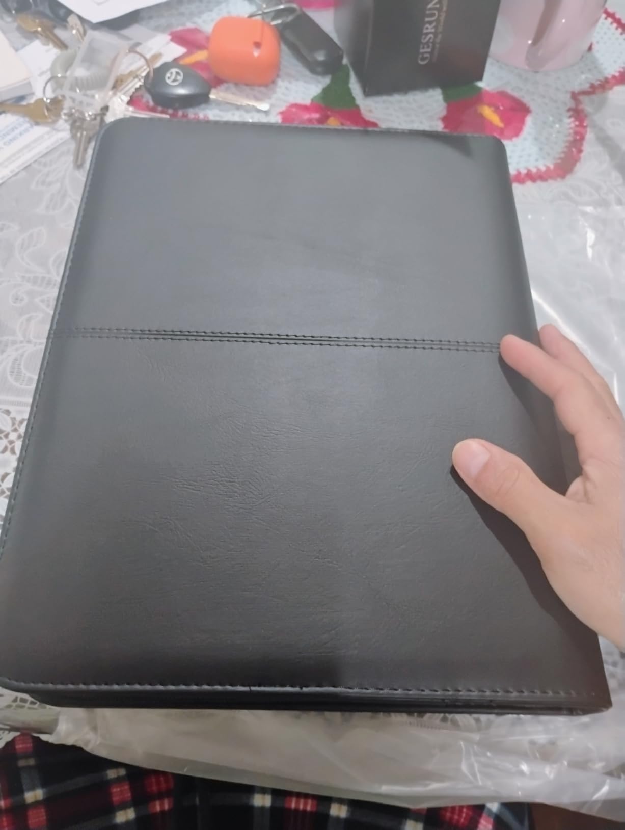 Cossini Black Superior Vegan Leather Business Portfolio with Zipper - Padfolio All-in-One with Tablet Sleeve, Solar Calculator, Card Storage, Writing Pad customer photo 1