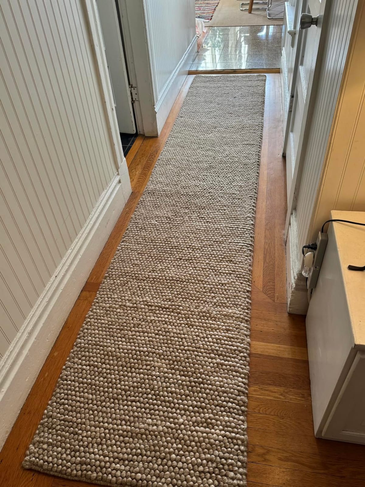 SAFAVIEH Area Rug 6x9 - Natura Collection - Ivory, Handmade Wool Blend, Textured Design, Ideal for Living Room, Bedroom, Dining Space (NAT620A) customer photo 1
