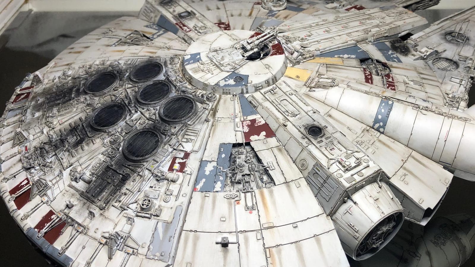 Bandai Hobby - Star Wars: A New Hope - Millennium Falcon, Perfect Grade (PG) 1/72 Model Kit customer photo 1