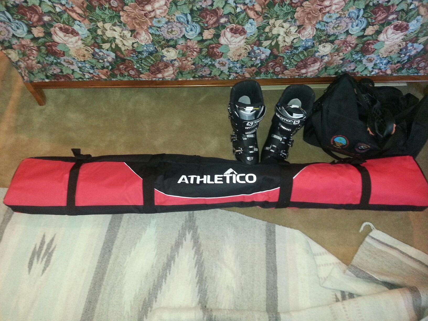 Athletico Mogul Padded Ski Bag - Fully Padded Single Ski Travel Bag customer photo 2