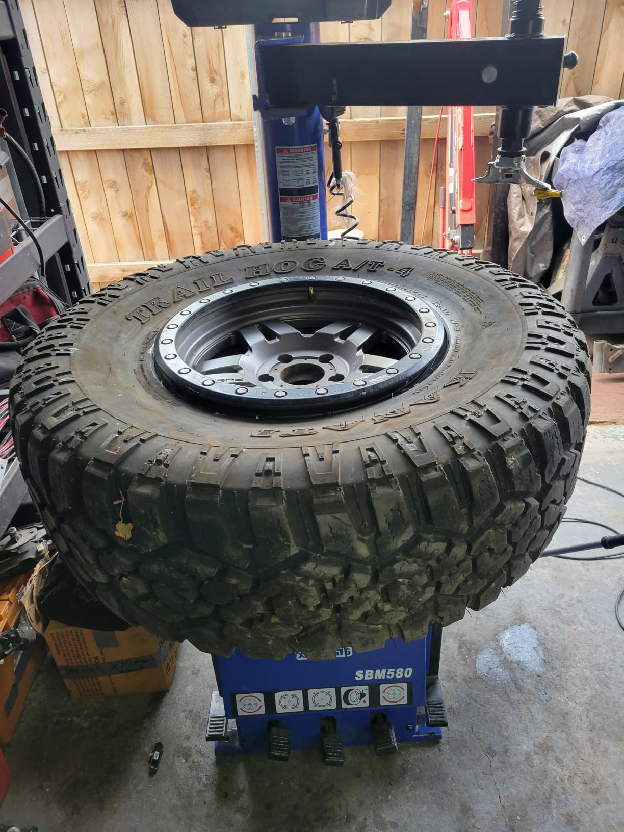 XK Tire Changers Machine and Wheel Balancer Combo,110V,580-690 | Max Tire Diameter 37 in 2.0HP Multi Balancing Modes for Automotive Repair Shops,Home Garages, 36 Month Part Replacements customer photo 1