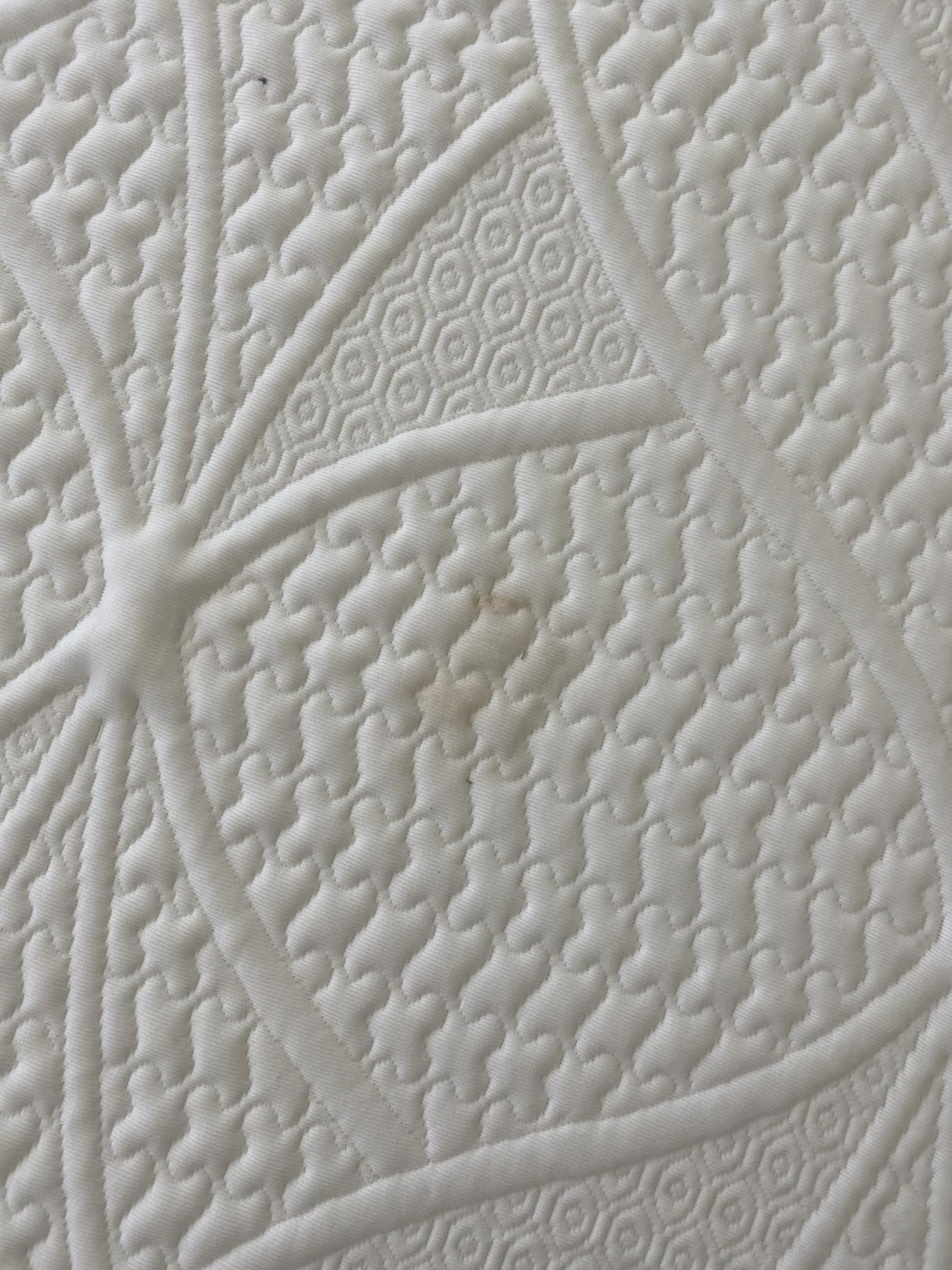 COOL GEL Chill Memory Foam 14-Inch Mattress with 2 Pillows, CertiPUR-US Certified, Mattress in a Box, King customer photo 1
