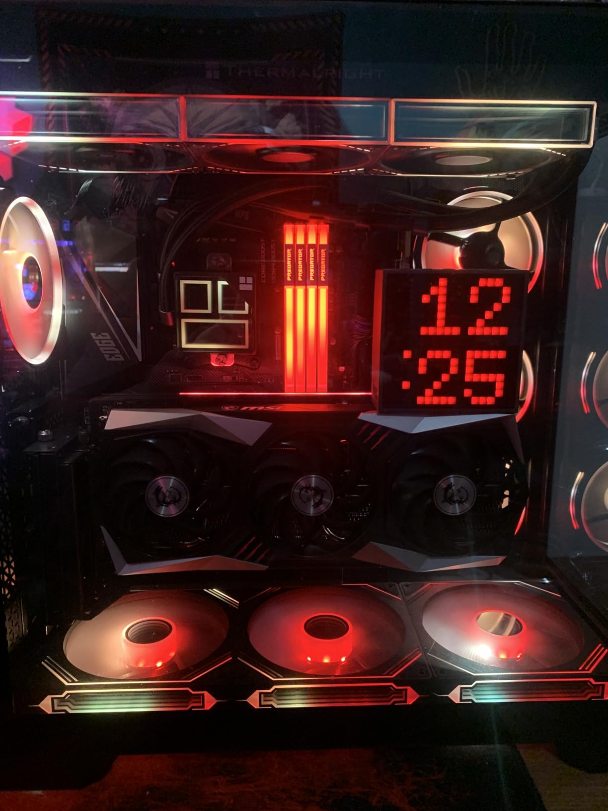 Divoom TimeBox Evo -- Pixel Art Bluetooth Speaker with 16x16 LED Display APP Control - Cool Animation Frame & Gaming Room Setup & Bedside Alarm Clock- Black customer photo 1