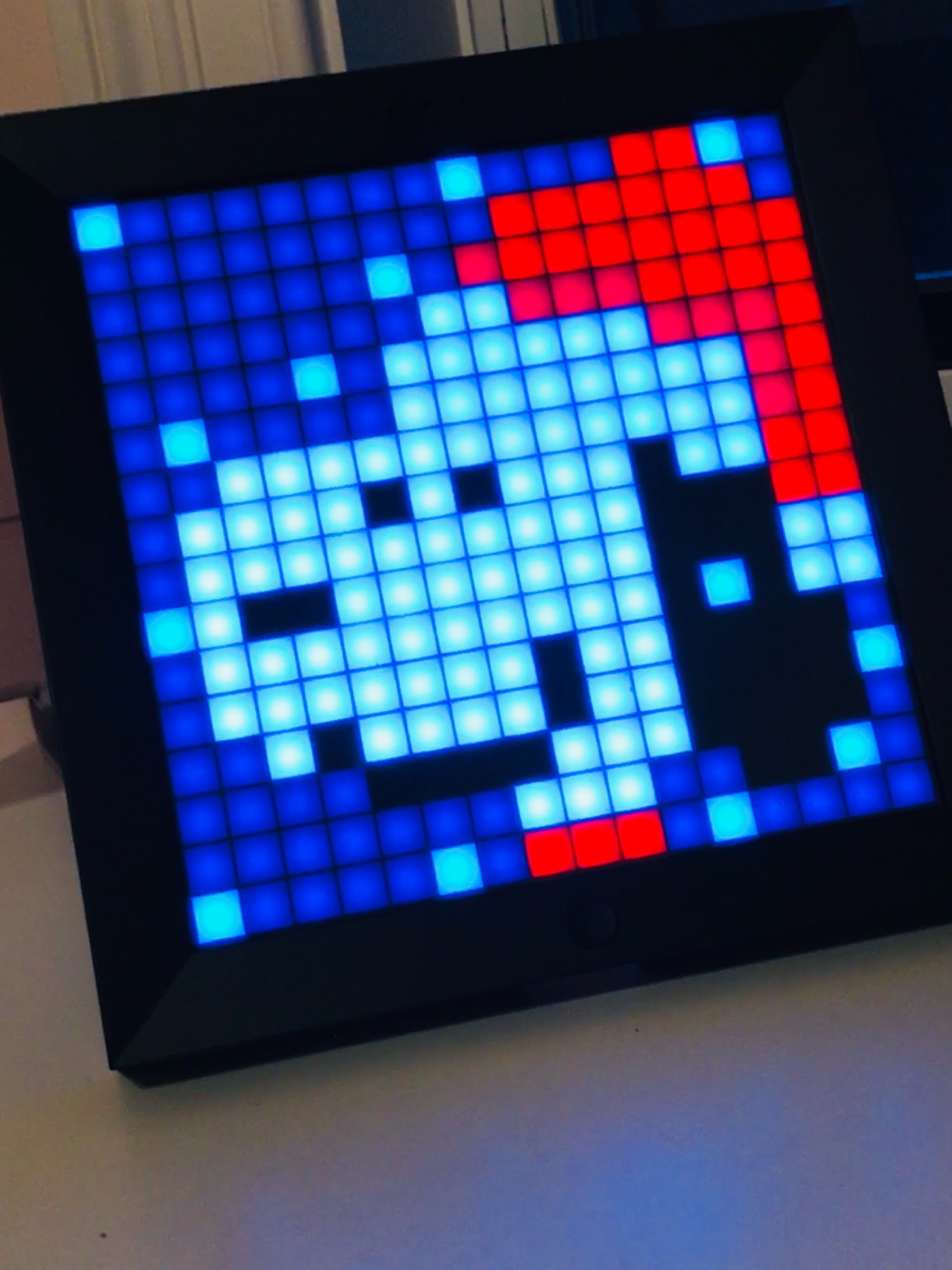 Divoom Pixoo - Pixel Art Digital Picture Frame with 16x16 LED Display APP Control - Cool Animation Frame Wall/Desk Mount for Gaming Room & Bedside Table -Black customer photo 1