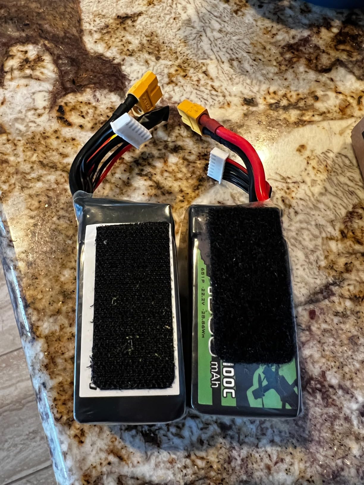 OVONIC 6S Lipo Battery 100C 1300mAh 22.2V Lipo Battery with XT60 Connector for RC FPV Racing Drone Quadcopter customer photo 1