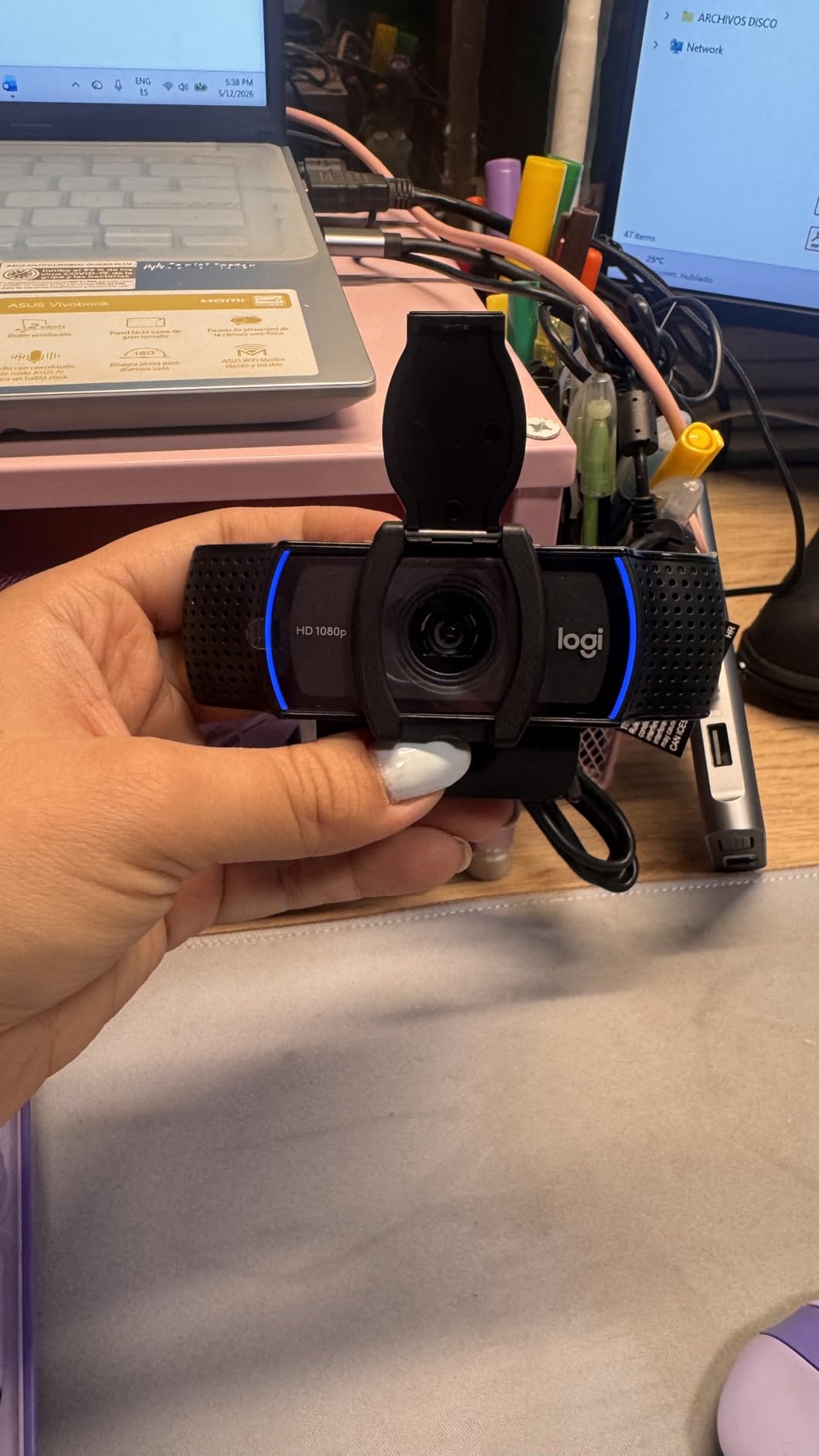 Logitech C920S HD Pro Webcam Full 1080p/30fps Video Calling Clear Stereo | 30fps video calling, clear stereo audio, light correction, works with Skype, Zoom, FaceTime, Hangouts, PC, Mac, laptop customer photo 2
