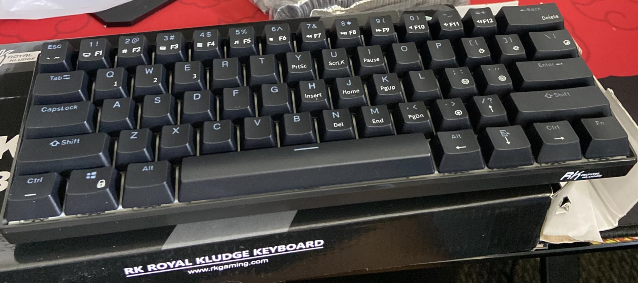 RK ROYAL KLUDGE RK61 Wireless Mechanical Keyboard, 60% Percent RGB, White | 60% RGB Gaming Keyboard with Bluetooth/2.4GHz/Wired, Hot Swappable 61 Keys Ultra-Compact for Win/Mac/PC, Linear Red Switch customer photo 1