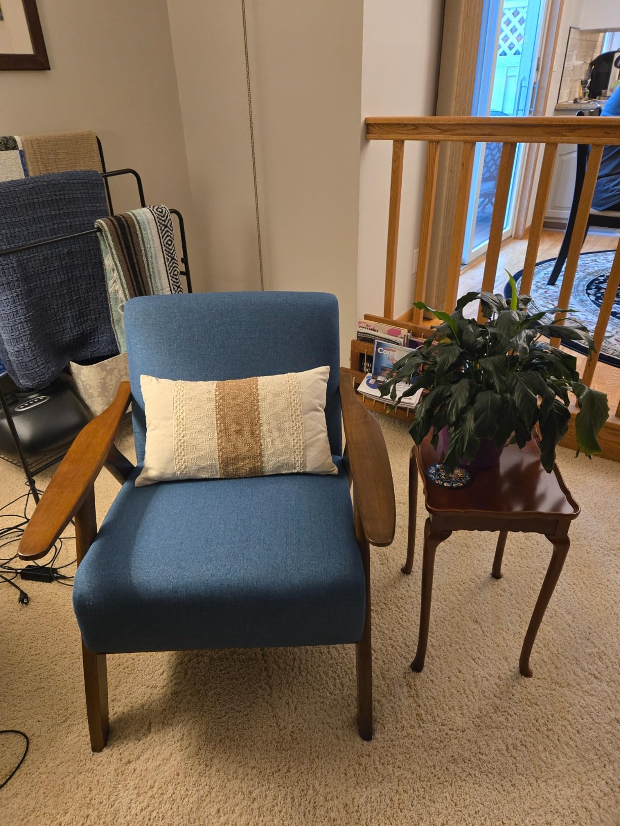 Lexicon Mid Century Modern Accent Chair with Solid Wood Frame in Walnut Finish, Upholstered Living Room Lounge Arm Chair, Thick and Comfy Innerspring Seat Cushion, Linen-Look Fabric, Light Brown customer photo 1