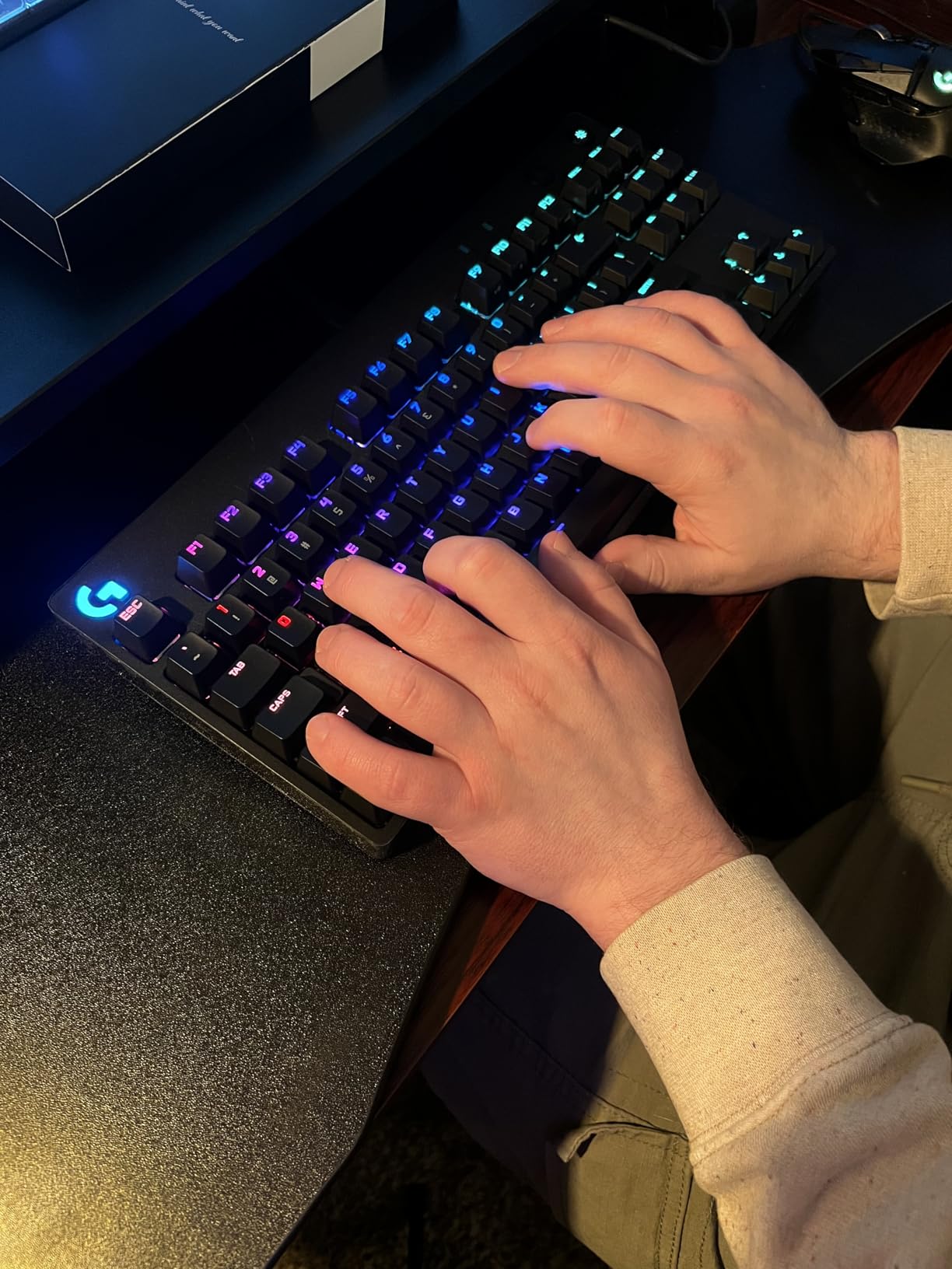 Logitech G PRO Mechanical TKL Tenkeyless Gaming Keyboard (Clicky) - Black | Ultra portable, detachable Micro USB cable, 16.8 million color Lightsync backlit keys customer photo 2