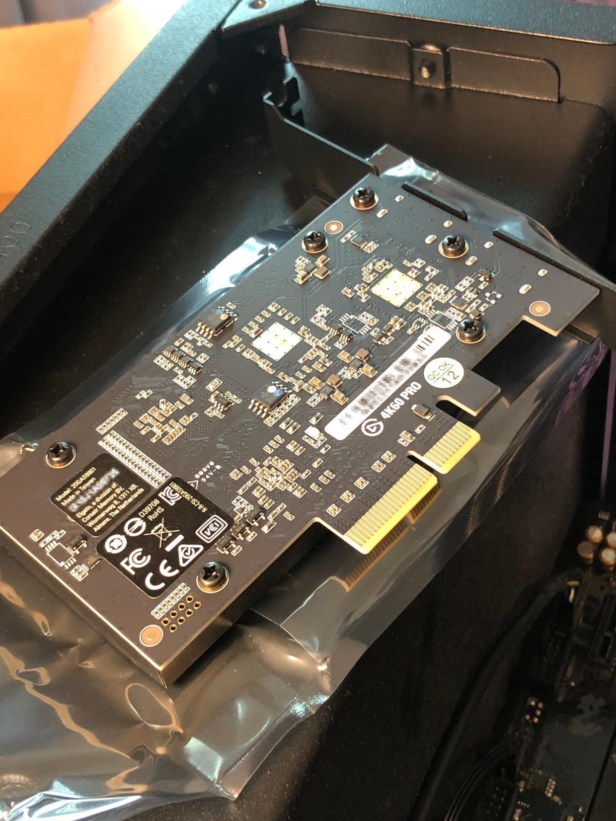 Elgato 4K60 Pro MK.2 Internal Capture Card, Stream and Record 4K60 HDR10 with ultra-low latency on PS5, PS4 Pro, Xbox Series X/S, Xbox One X, in OBS, Twitch, YouTube, for PC customer photo 1
