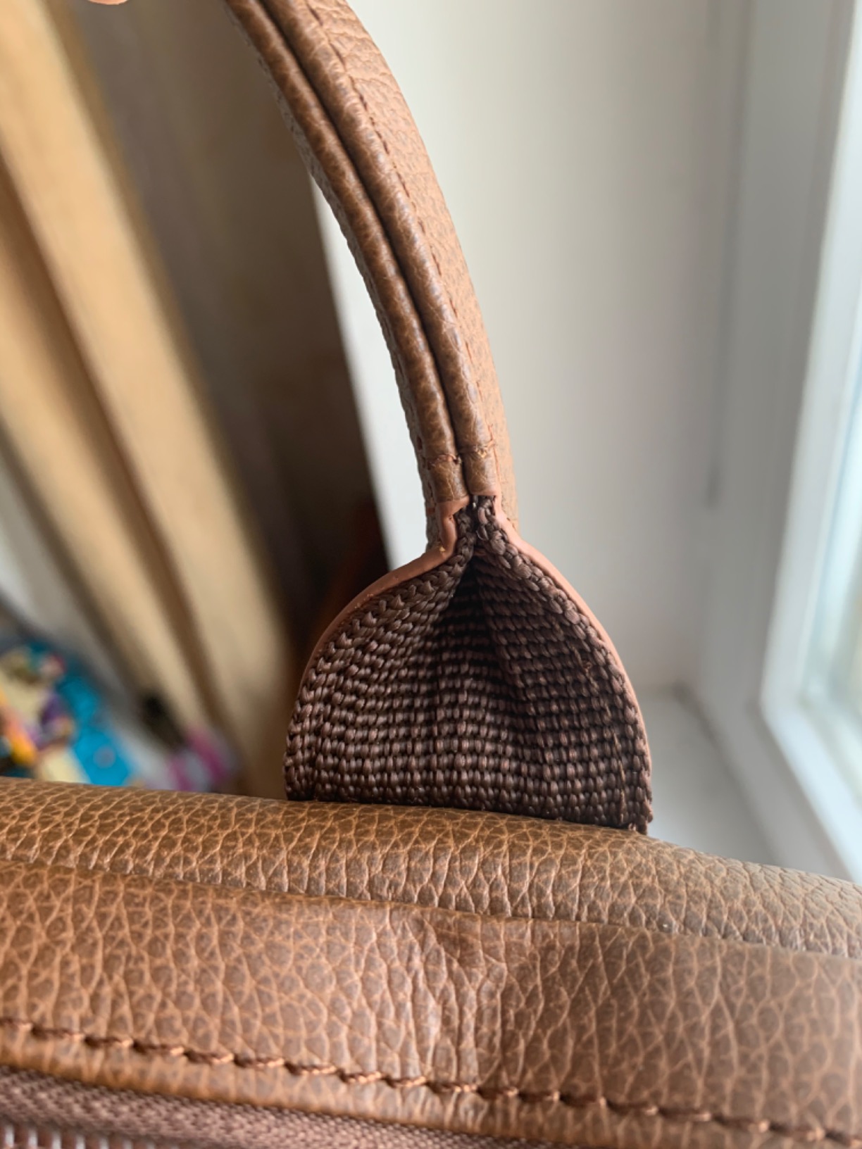 Samsonite Classic Leather Toploader Briefcase customer photo 1